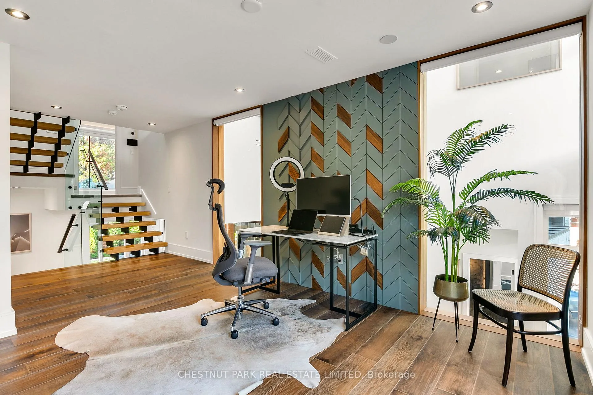 Photo 33 of 514 Douglas Avenue, Toronto, Bedford Park-Nortown — HOMEH