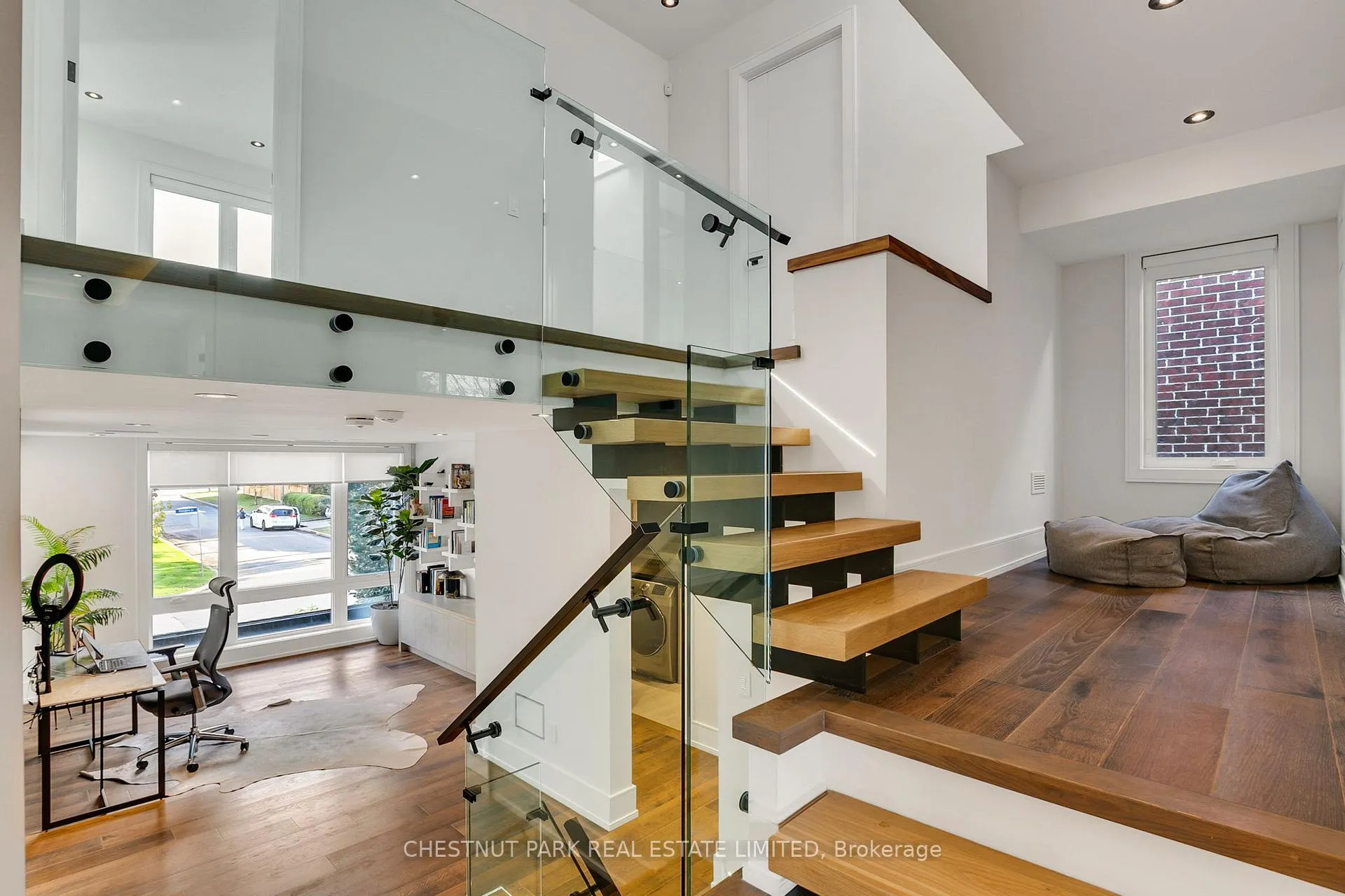 Photo 34 of 514 Douglas Avenue, Toronto, Bedford Park-Nortown — HOMEH