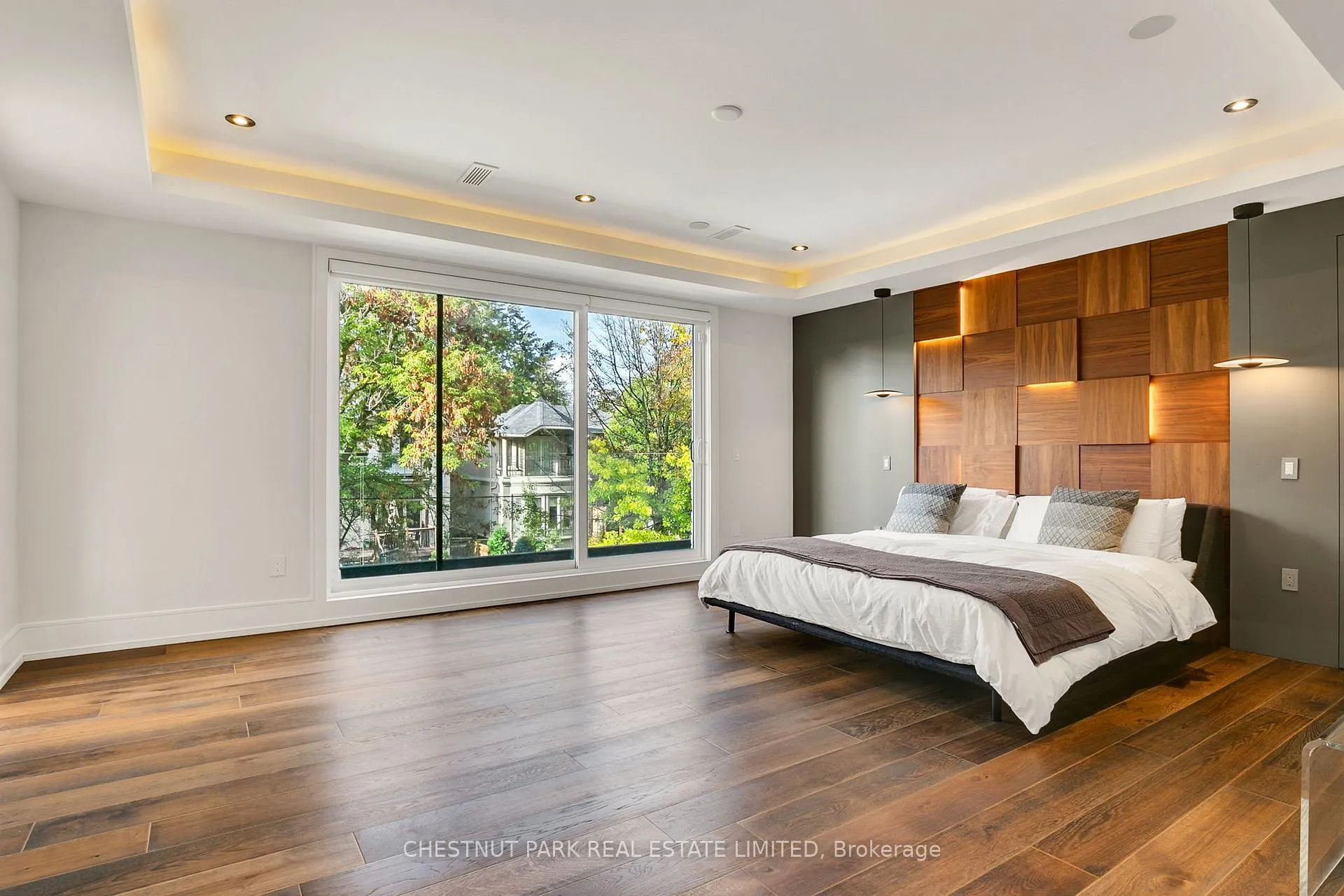 Photo 36 of 514 Douglas Avenue, Toronto, Bedford Park-Nortown — HOMEH