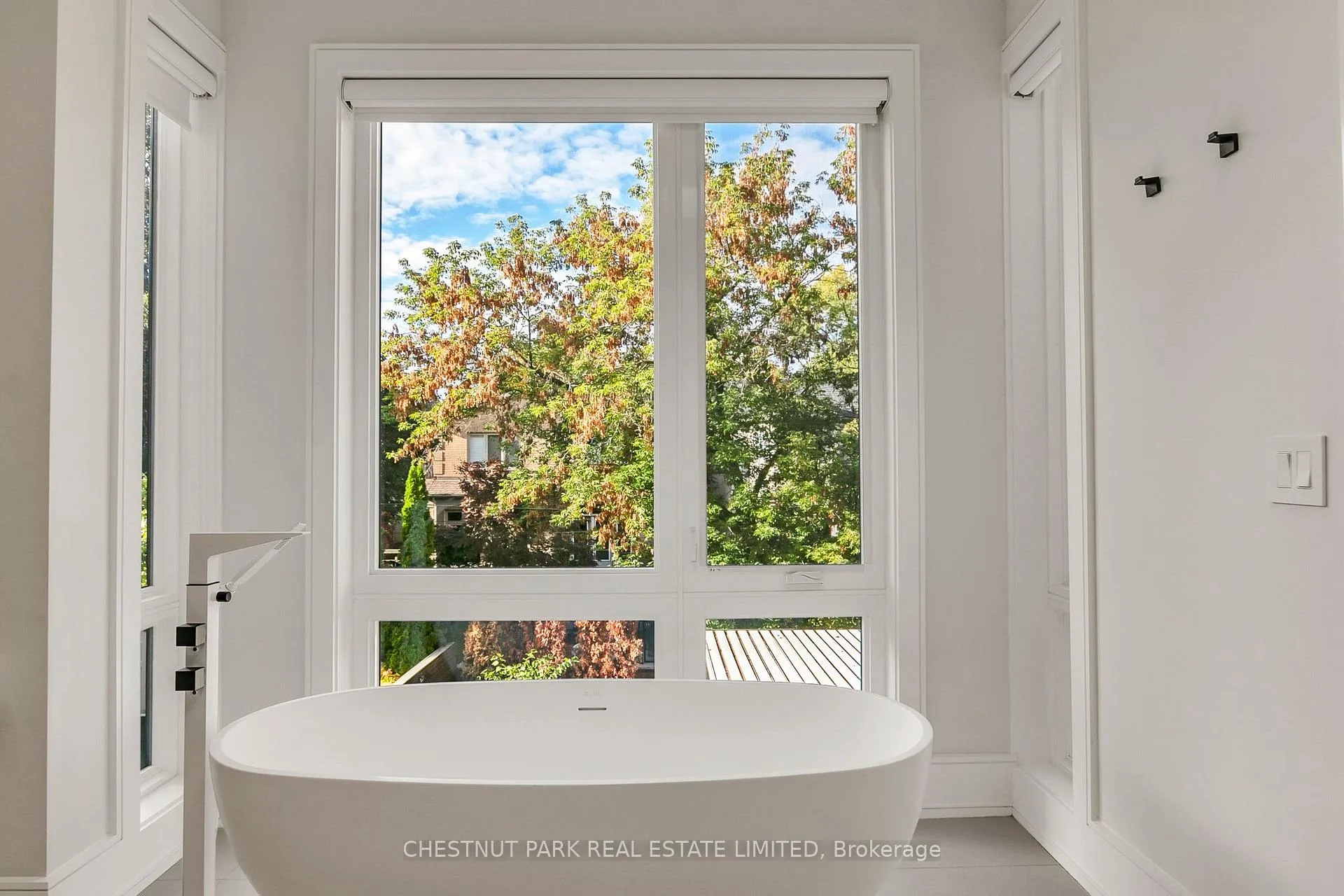 Photo 40 of 514 Douglas Avenue, Toronto, Bedford Park-Nortown — HOMEH