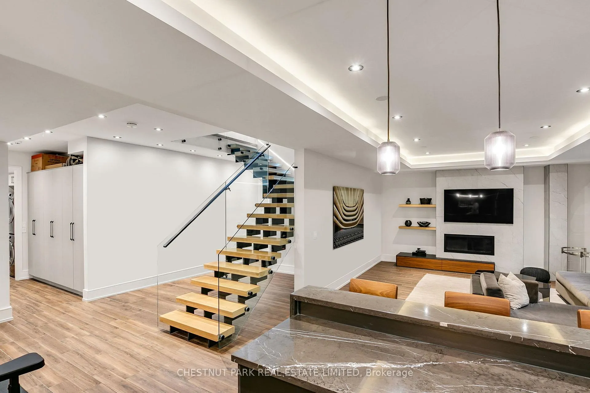 Photo 44 of 514 Douglas Avenue, Toronto, Bedford Park-Nortown — HOMEH