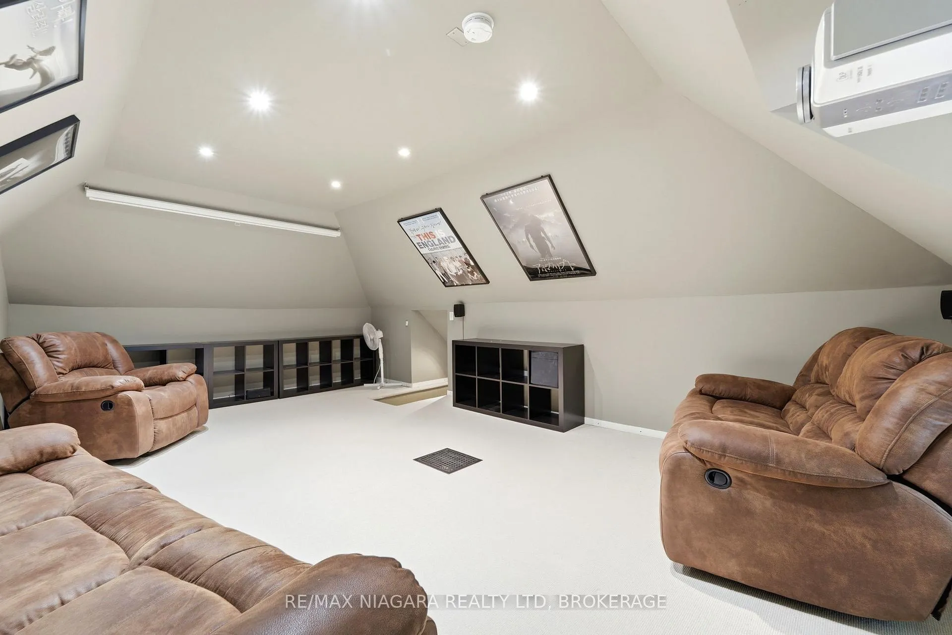 Photo 34 of 4887 Crysler Avenue, Niagara Falls, Downtown — HOMEH