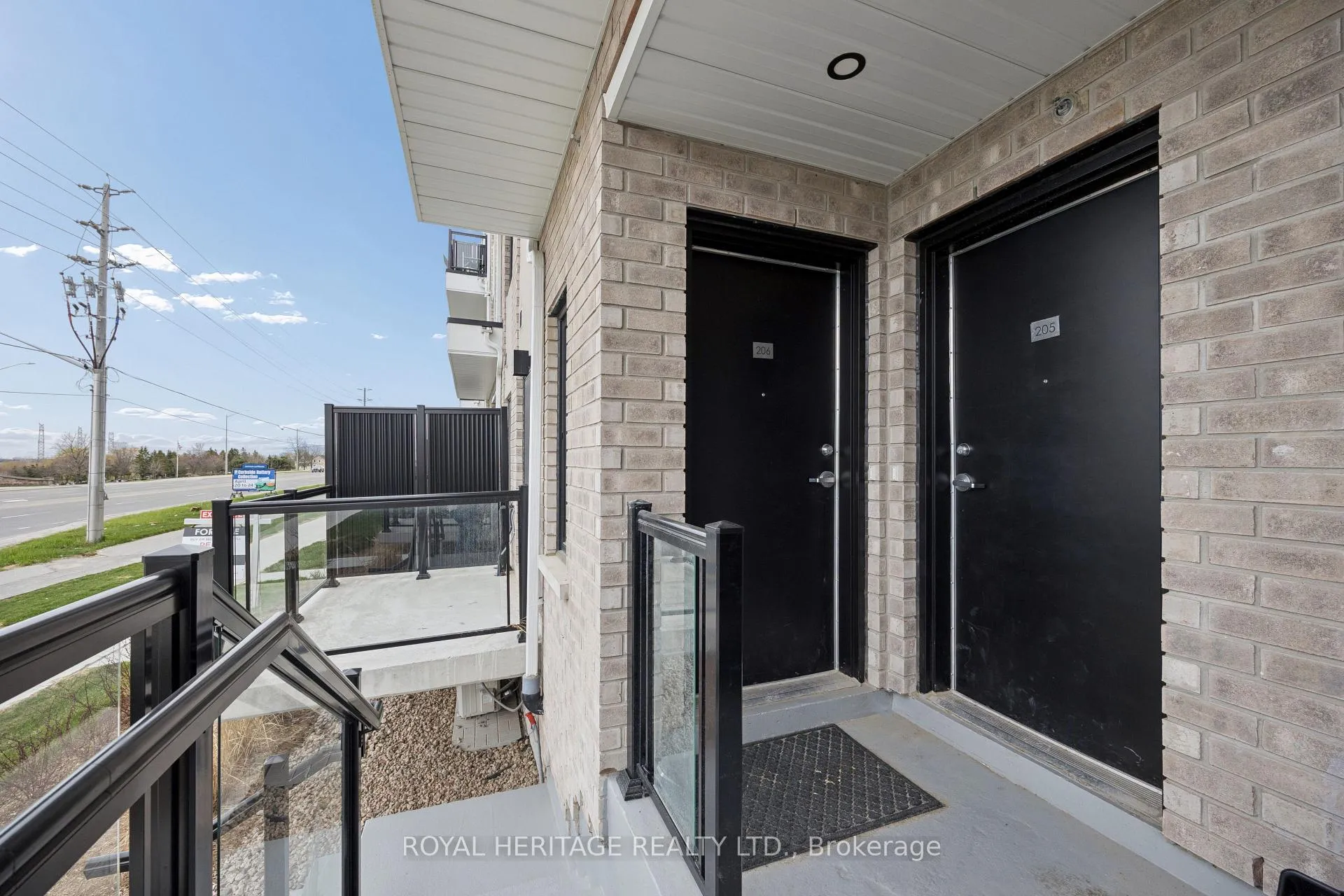 Photo 4 of Unit 206, 1695 Dersan Street, Pickering, Duffin Heights — HOMEH