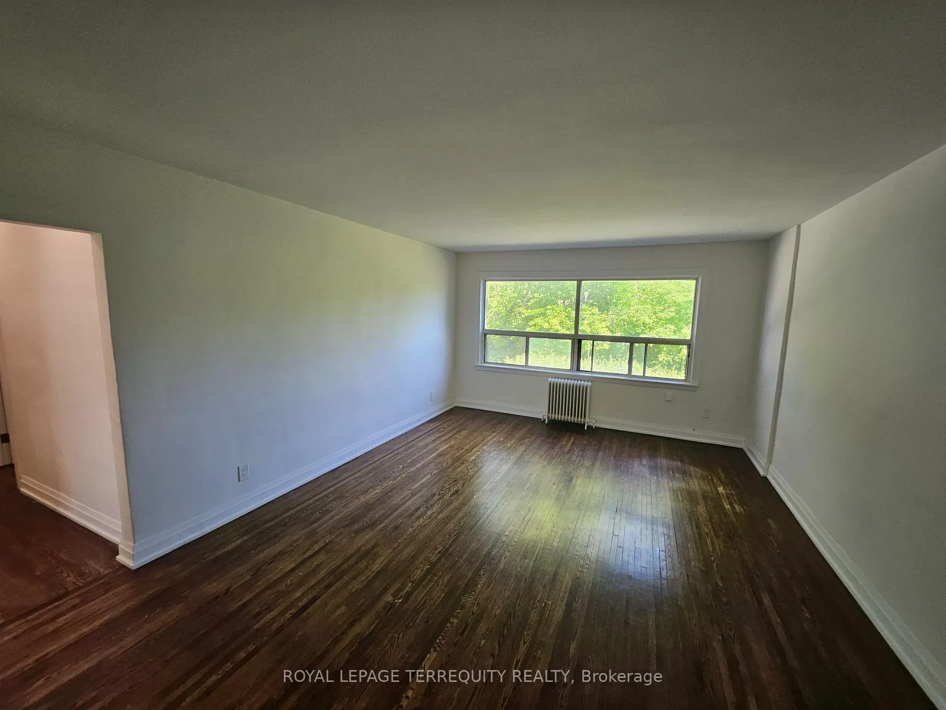 Photo 11 of Unit 3, 450 Arlington Avenue, Toronto, Humewood-Cedarvale — HOMEH