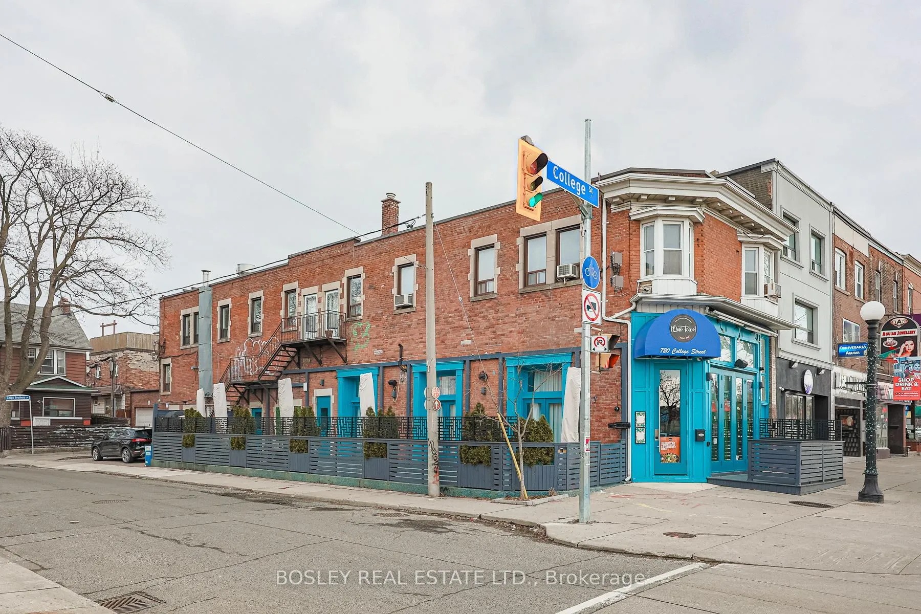Photo 5 of 413 Crawford Street, Toronto, Trinity-Bellwoods — HOMEH