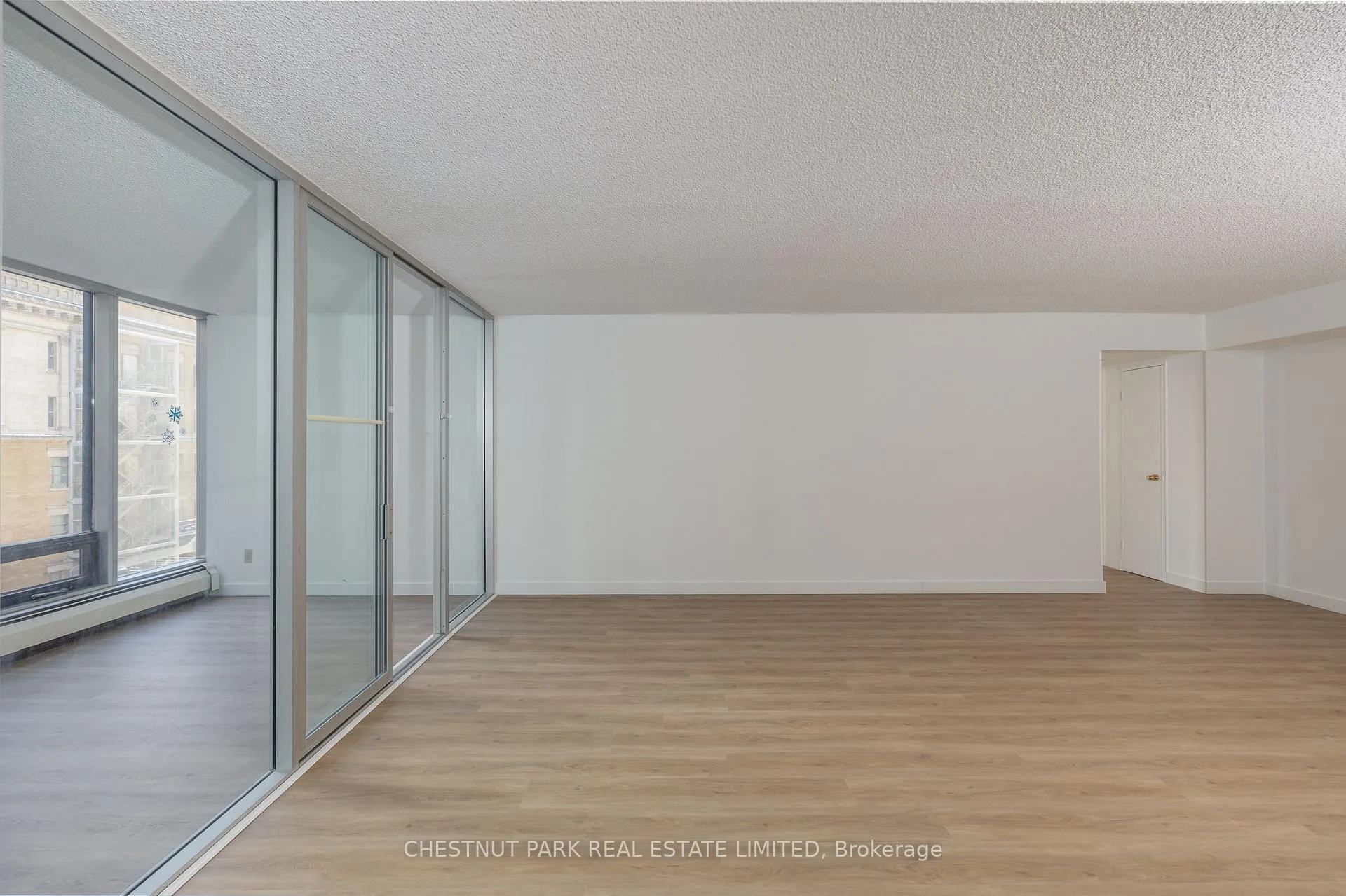 Photo 8 of Unit 1006, 30 Wellington Street E, Toronto, Church-Yonge Corridor — HOMEH