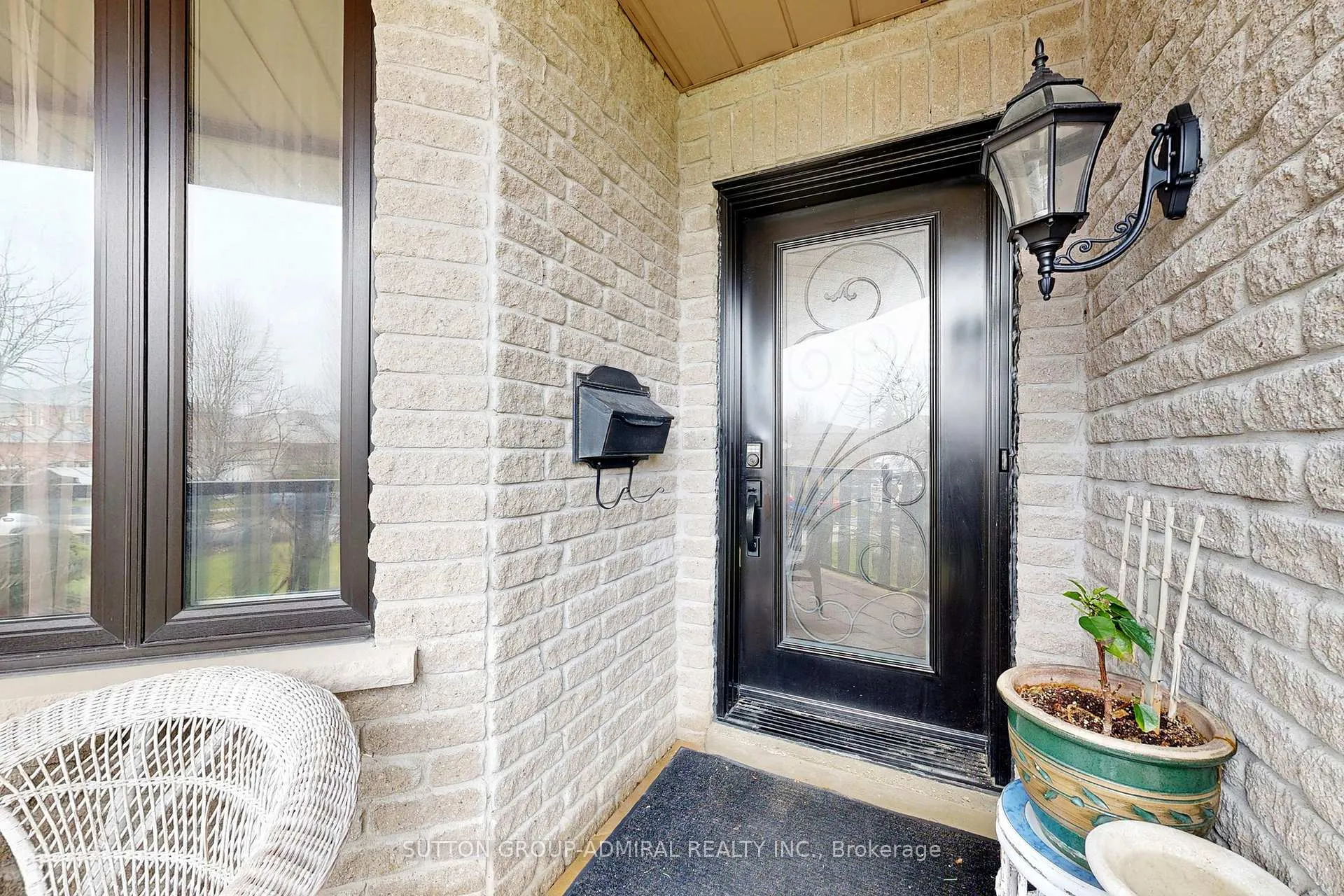 Photo 3 of Unit Upper, 32 Stephanie Lane, Barrie, Painswick South — HOMEH