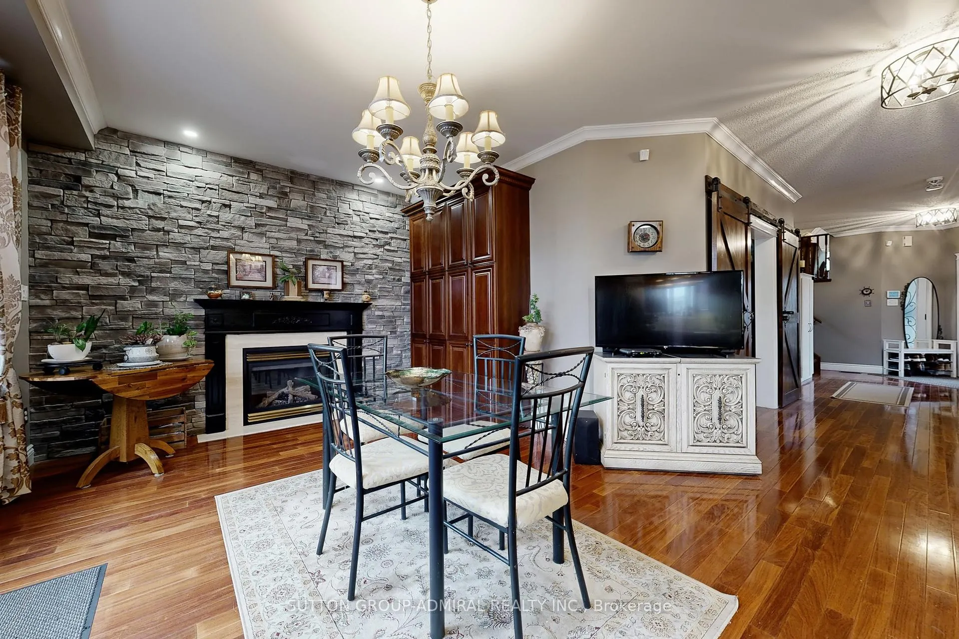 Photo 14 of Unit Upper, 32 Stephanie Lane, Barrie, Painswick South — HOMEH