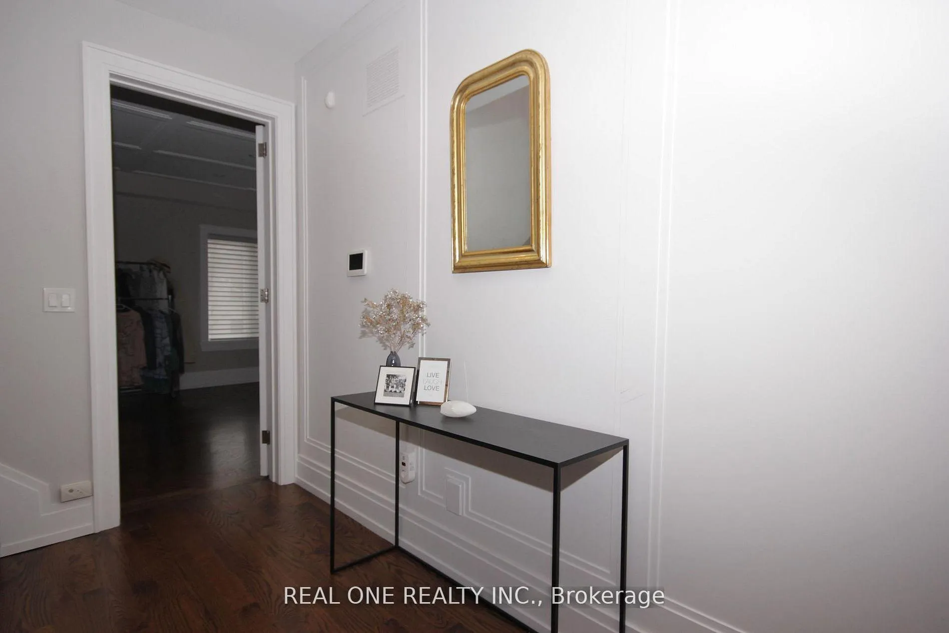 Photo 10 of 36 Binscarth Road, Toronto, Rosedale-Moore Park — HOMEH
