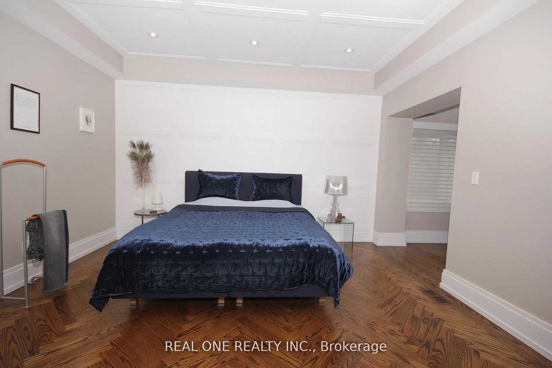Photo 11 of 36 Binscarth Road, Toronto, Rosedale-Moore Park — HOMEH