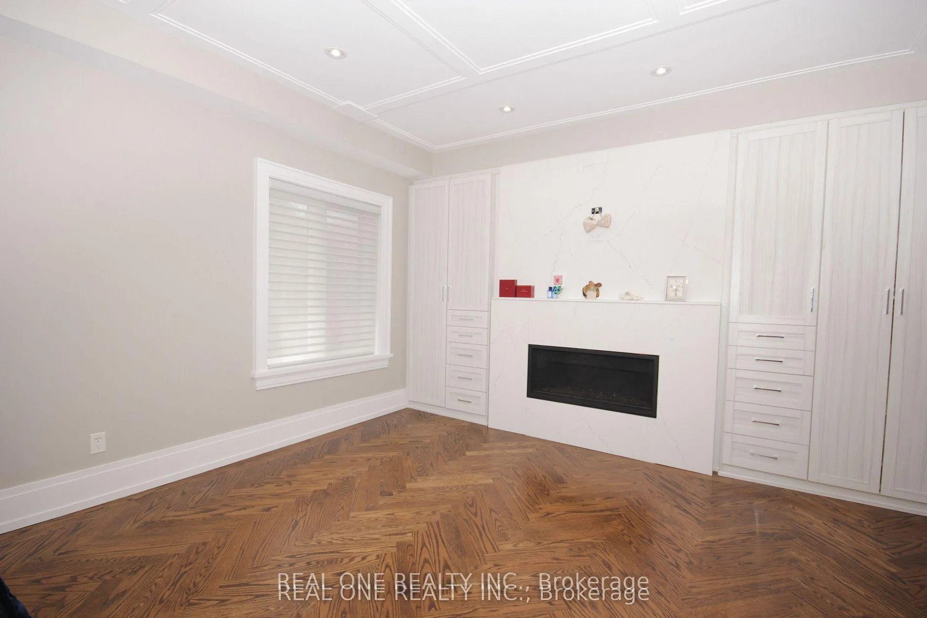 Photo 13 of 36 Binscarth Road, Toronto, Rosedale-Moore Park — HOMEH
