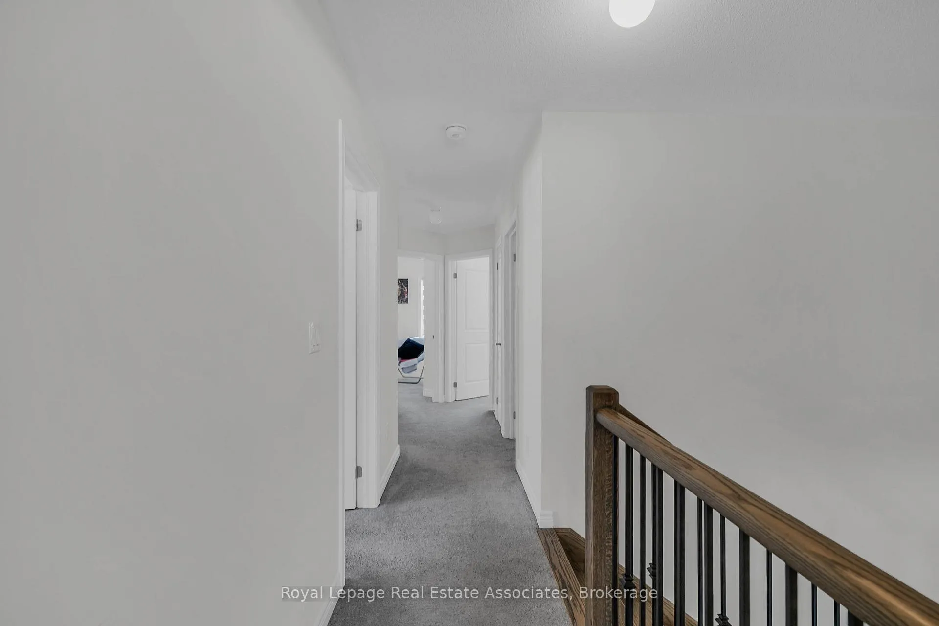 Photo 23 of 1386 Davis Loop, Innisfil, Lefroy — HOMEH