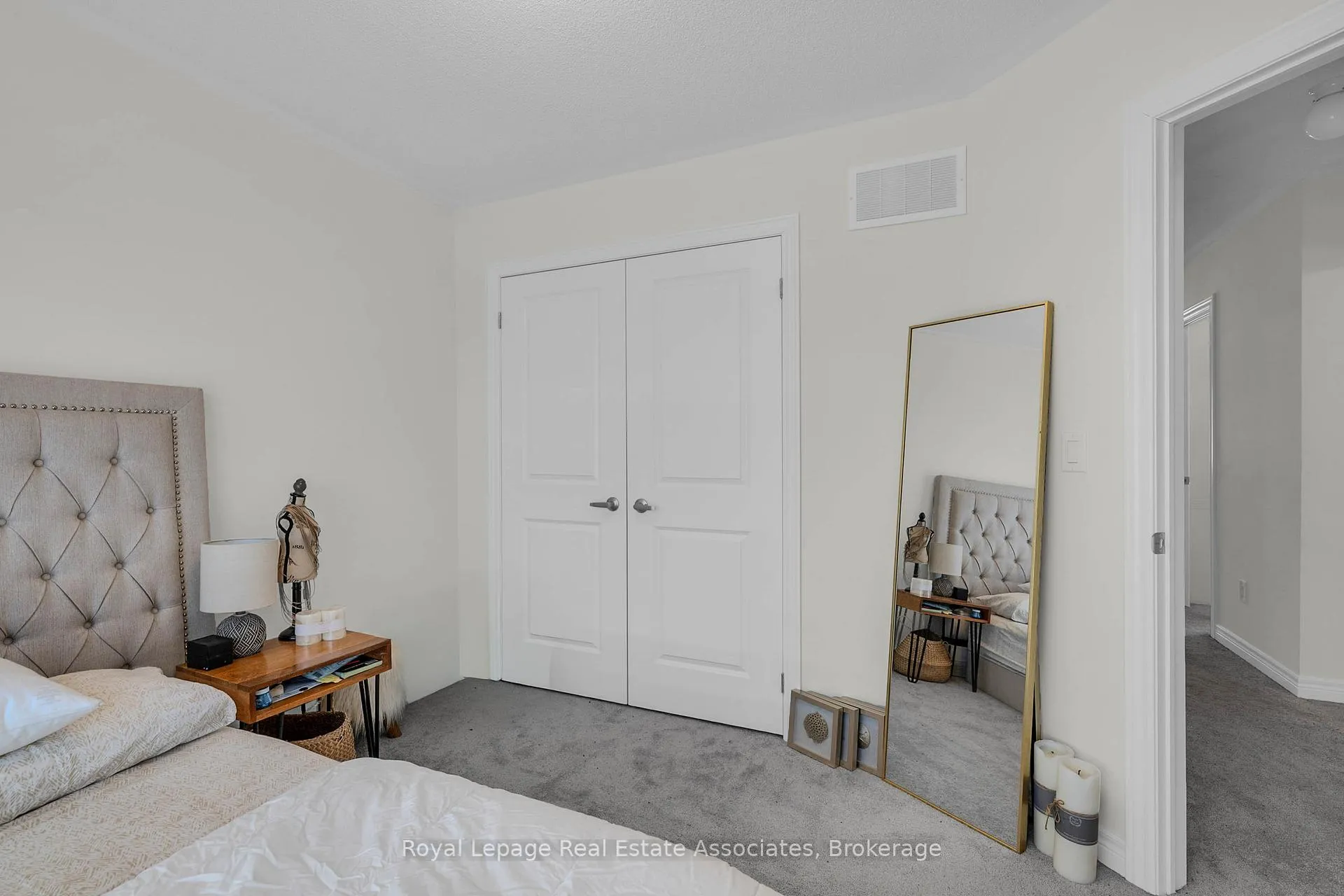 Photo 30 of 1386 Davis Loop, Innisfil, Lefroy — HOMEH