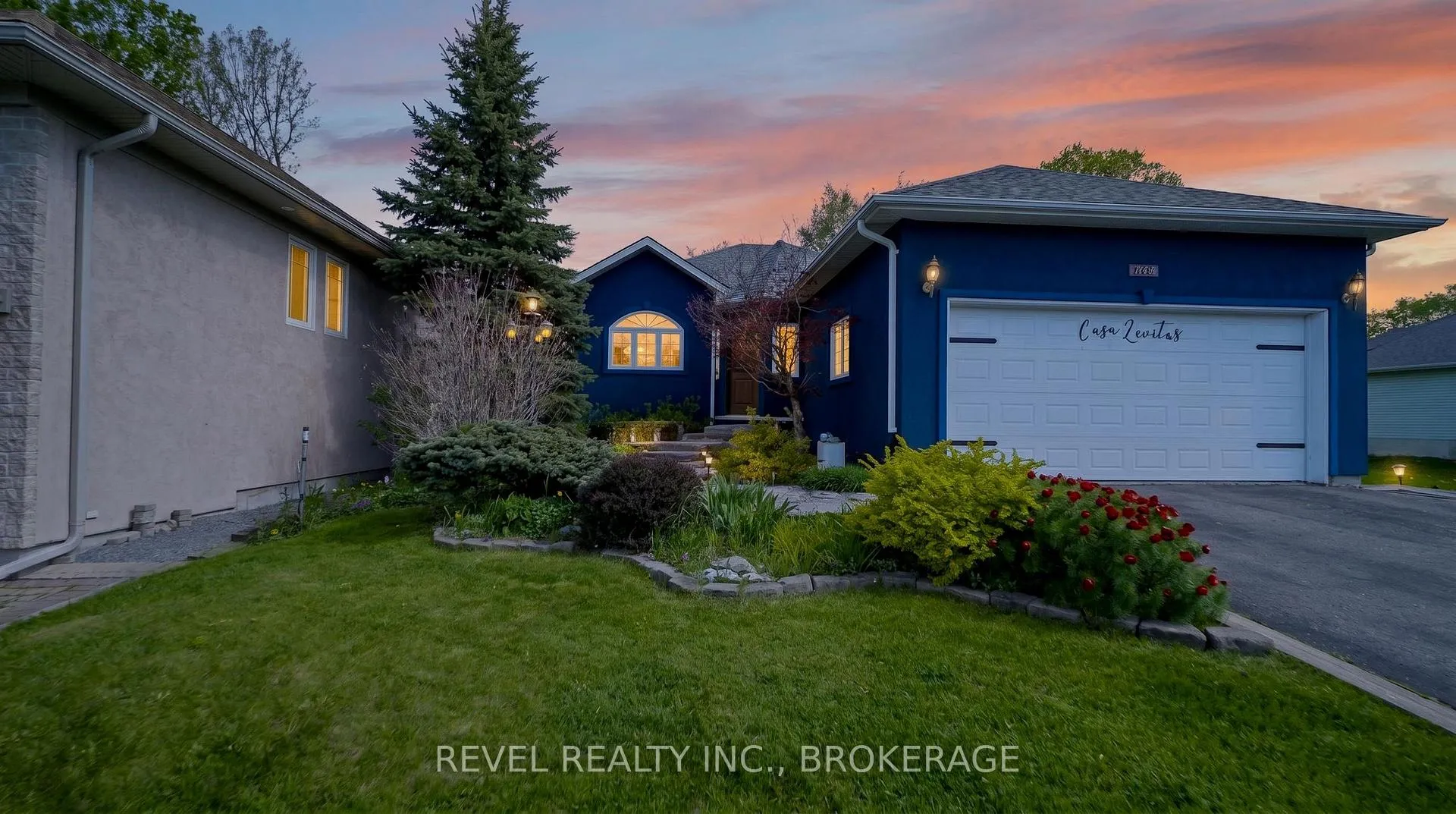 Photo 2 of 1142 Coverdale Drive, Kingston, City Southwest — HOMEH