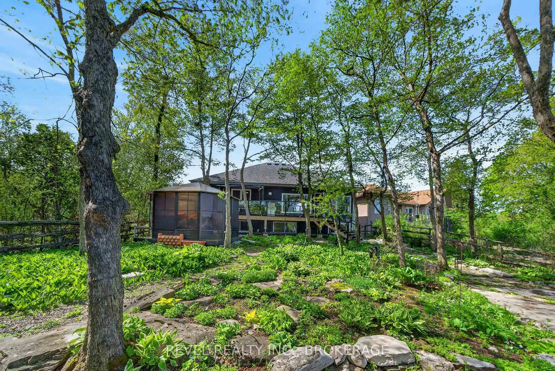 Photo 39 of 1142 Coverdale Drive, Kingston, City Southwest — HOMEH