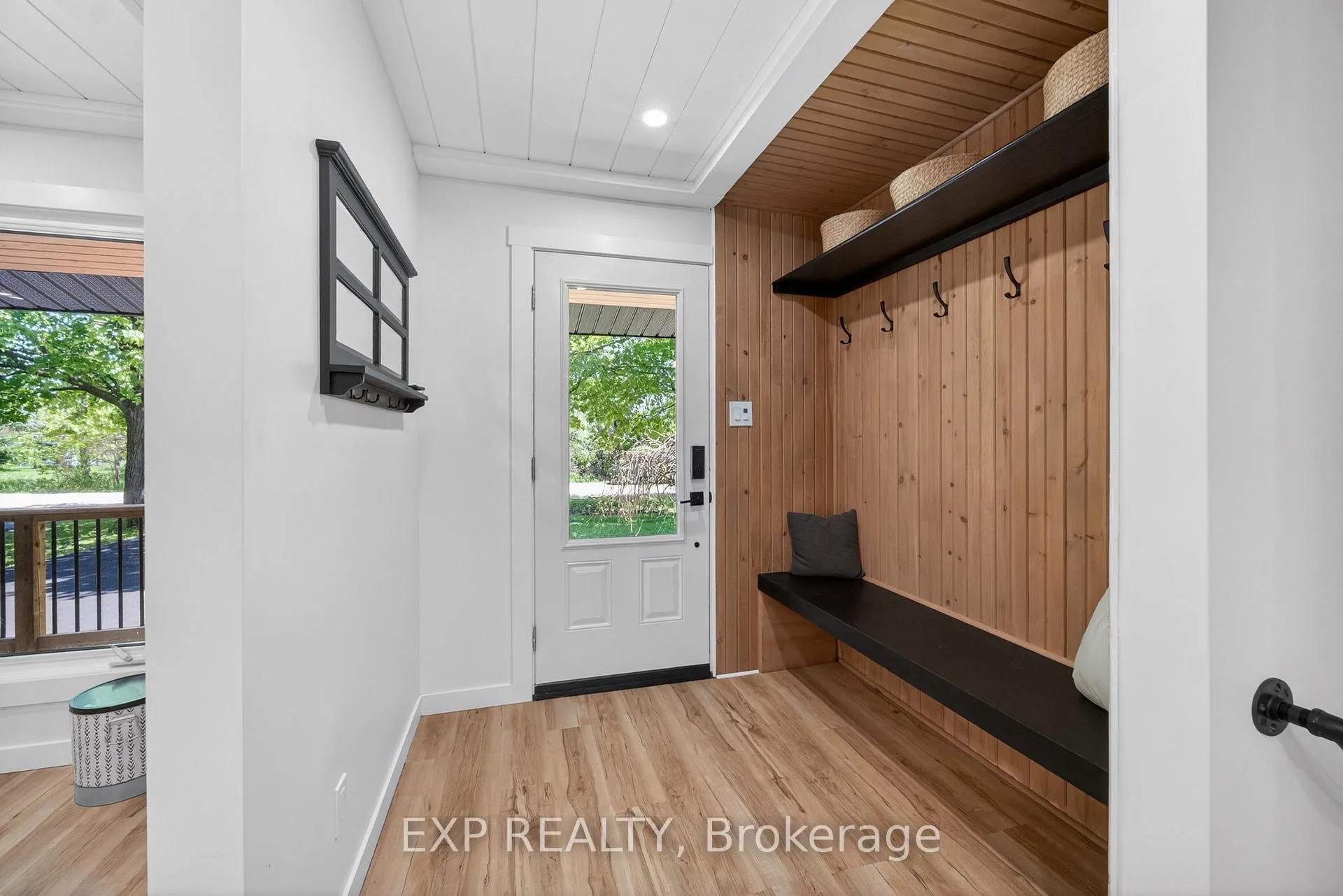 Photo 9 of 92 Mary Street, Clearview, Creemore — HOMEH