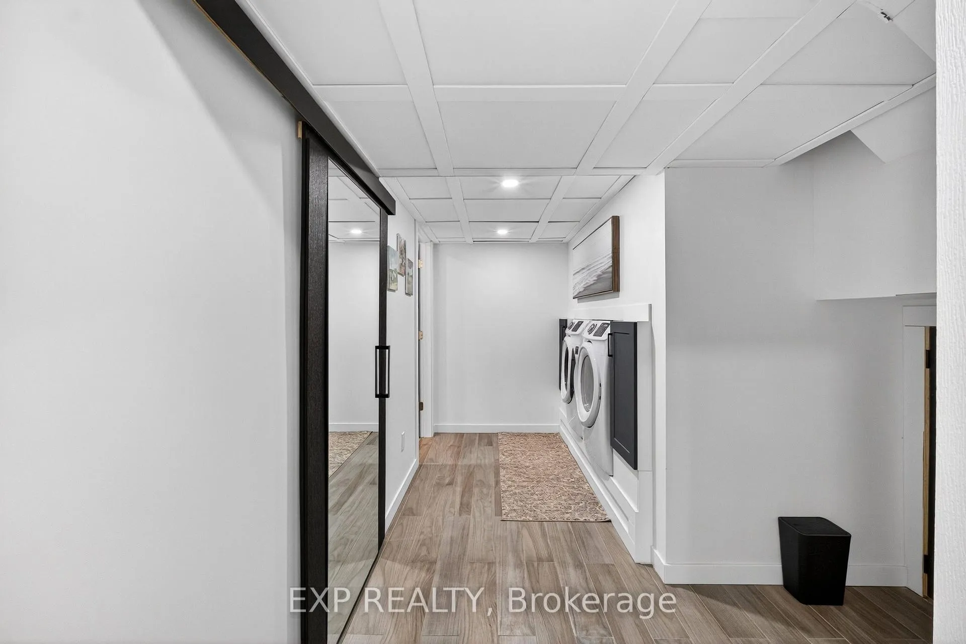 Photo 32 of 92 Mary Street, Clearview, Creemore — HOMEH