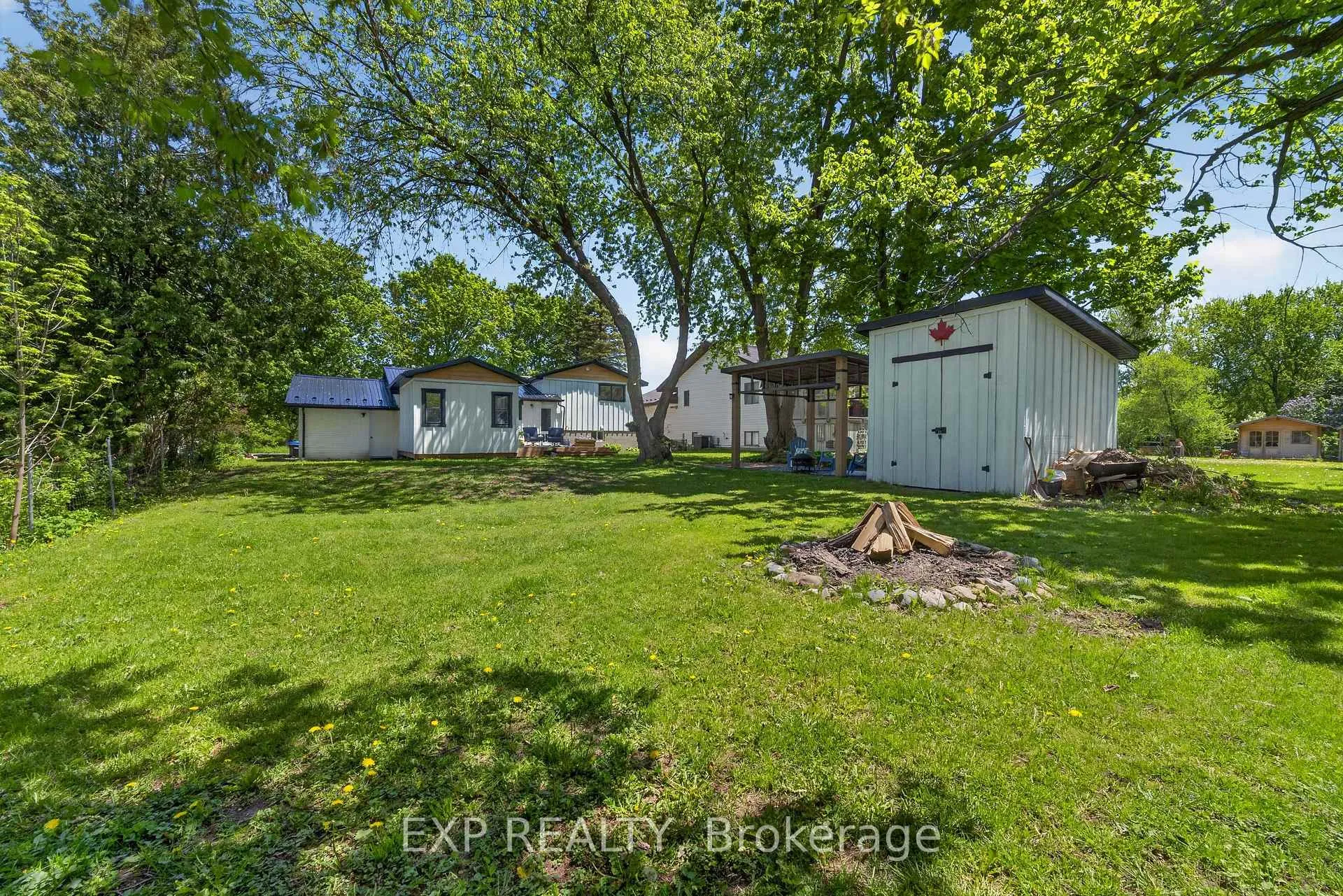 Photo 39 of 92 Mary Street, Clearview, Creemore — HOMEH