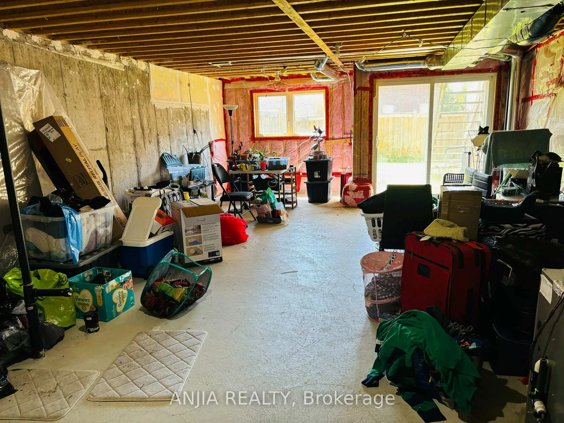 Photo 16 of 169 Dance Act Avenue, Oshawa, Windfields — HOMEH