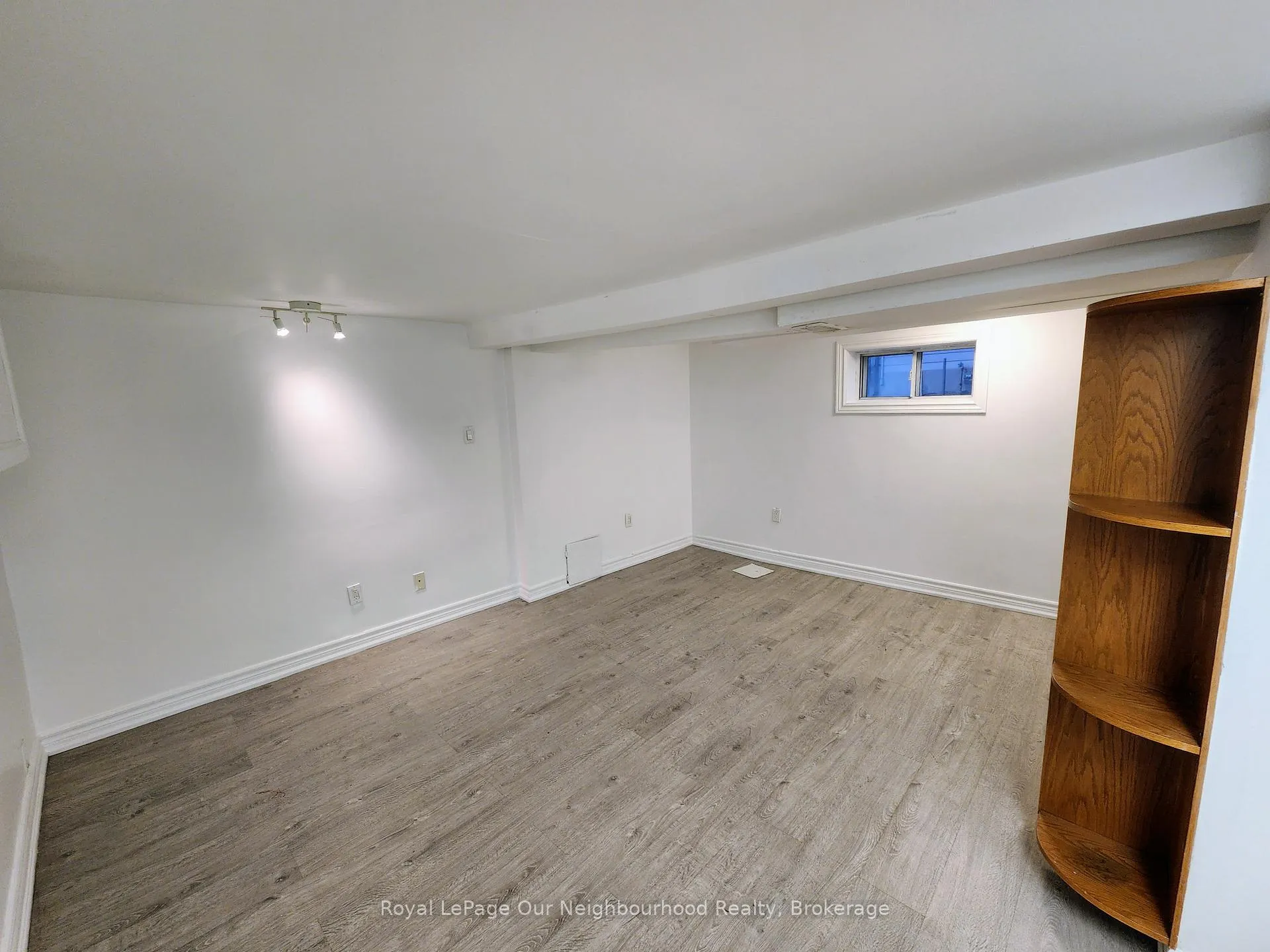 Photo 3 of Unit Lower, 225 Fourth Avenue, Oshawa, Lakeview — HOMEH