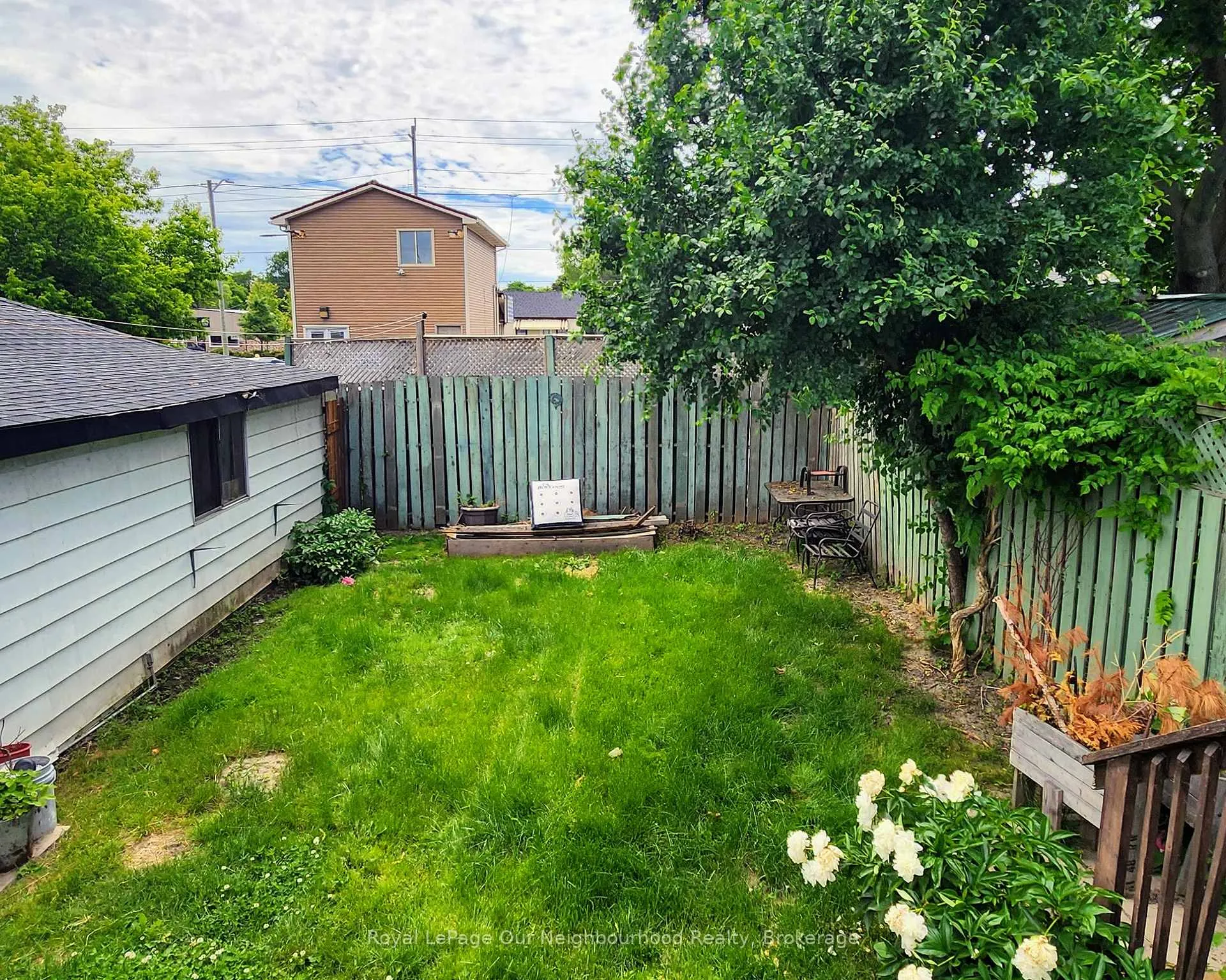 Photo 6 of Unit Lower, 225 Fourth Avenue, Oshawa, Lakeview — HOMEH