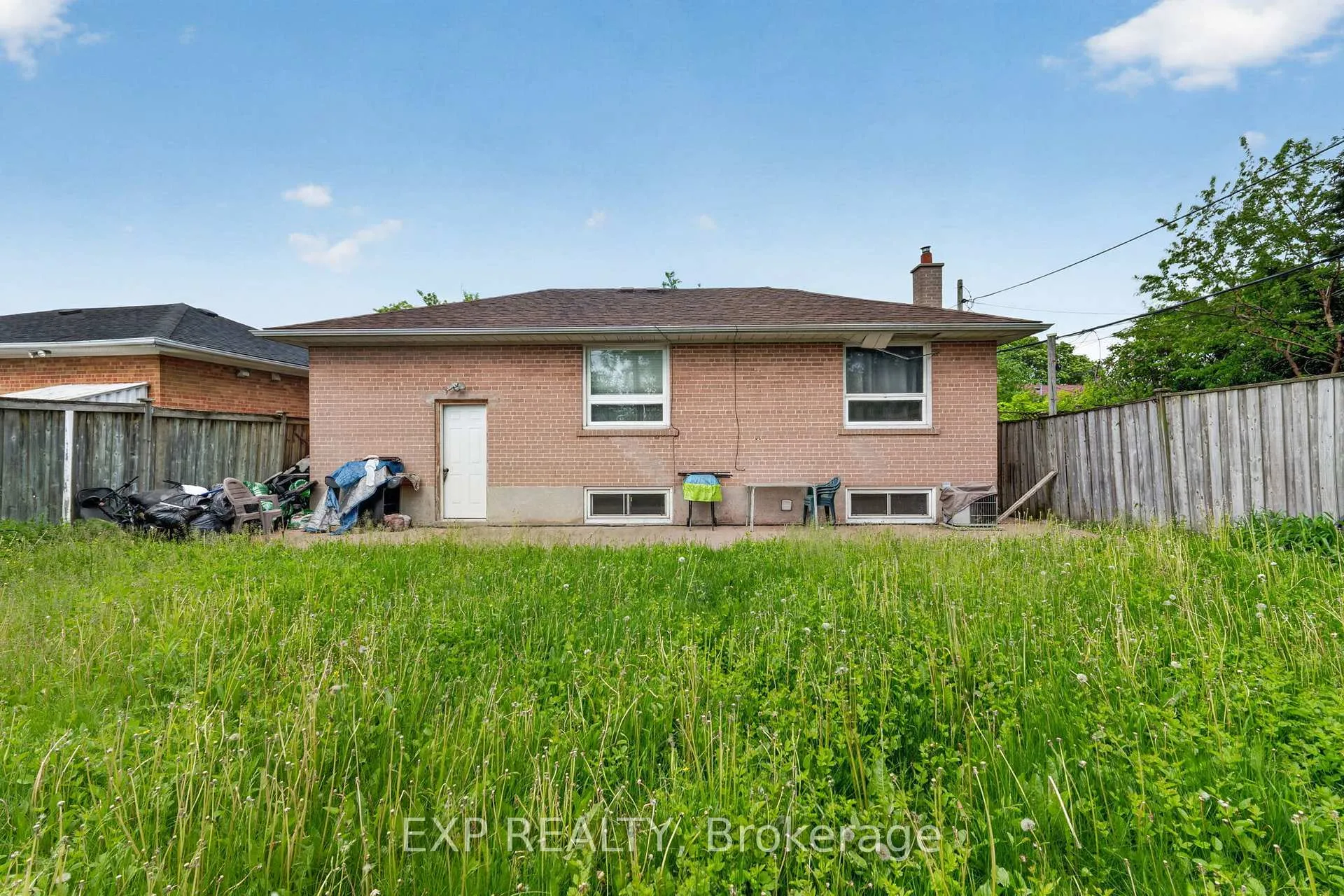 Photo 18 of 64 Bridesburg Drive, Etobicoke, Kingsview Village-The Westway — HOMEH