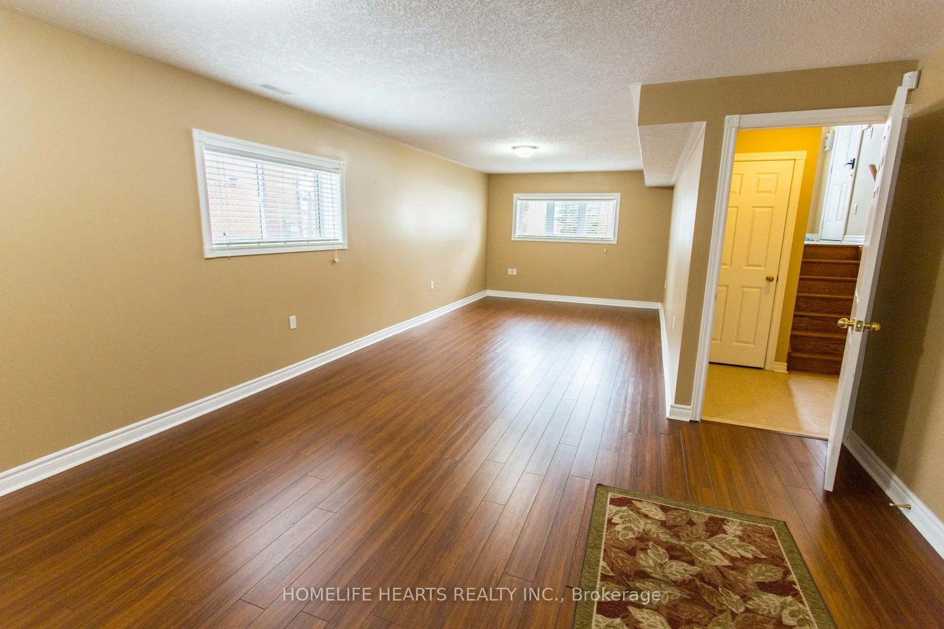 Photo 19 of 72 Forest Avenue N, Wasaga Beach — HOMEH