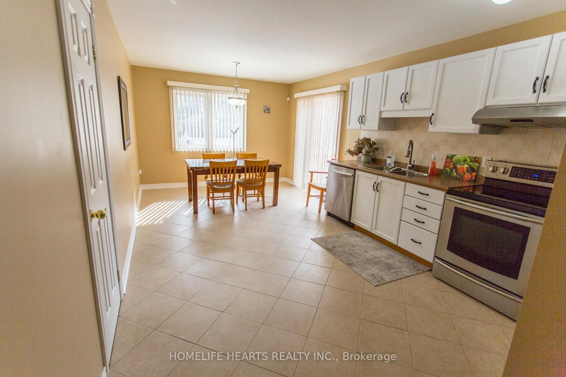 Photo 28 of 72 Forest Avenue N, Wasaga Beach — HOMEH