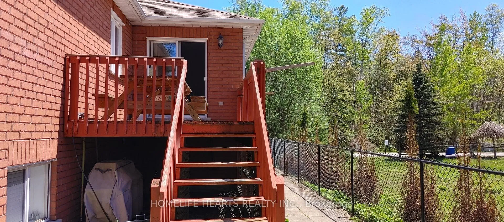 Photo 31 of 72 Forest Avenue N, Wasaga Beach — HOMEH