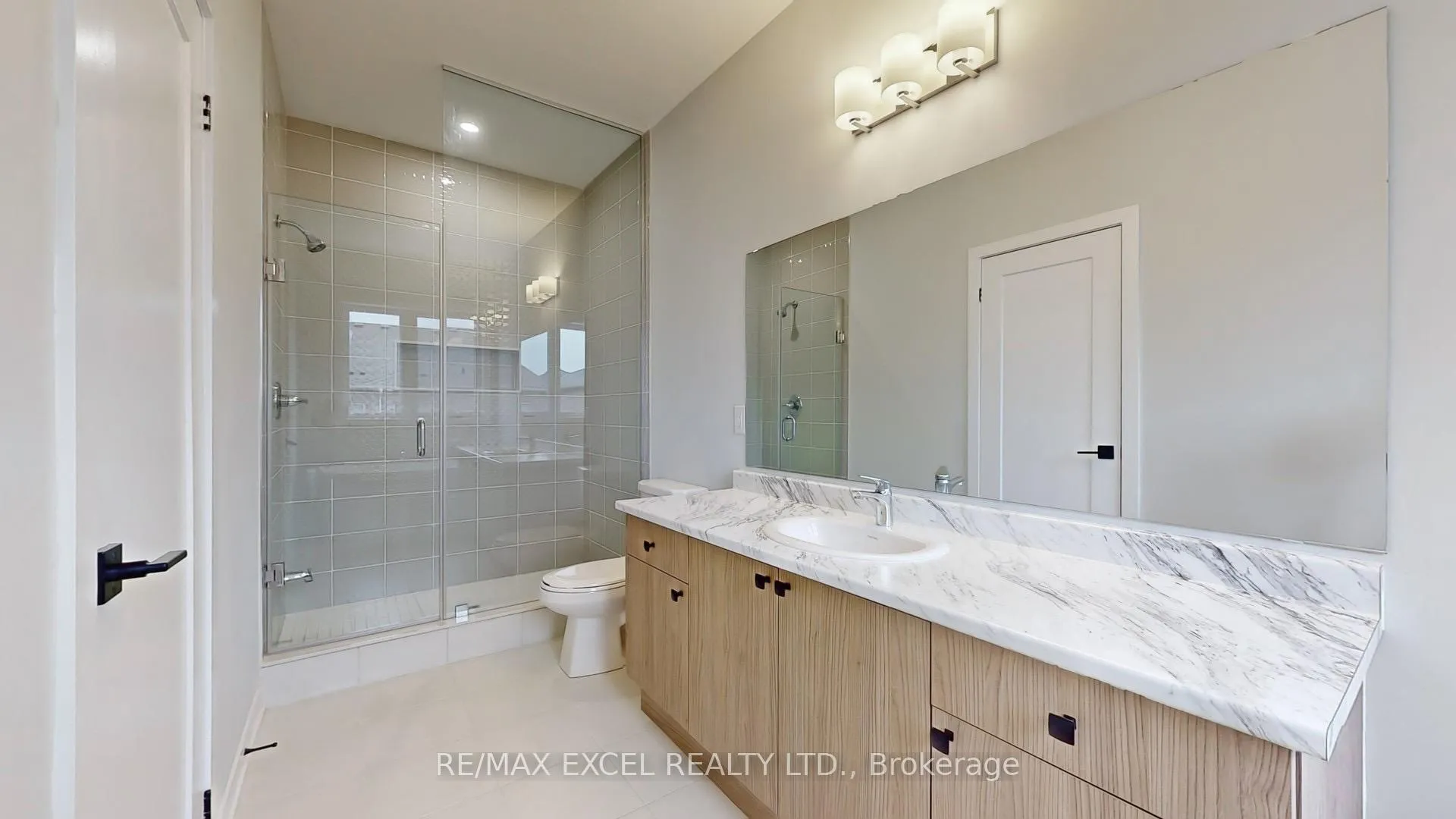 Photo 9 of 52 Harvey Bunker Crescent, Markham, Angus Glen — HOMEH