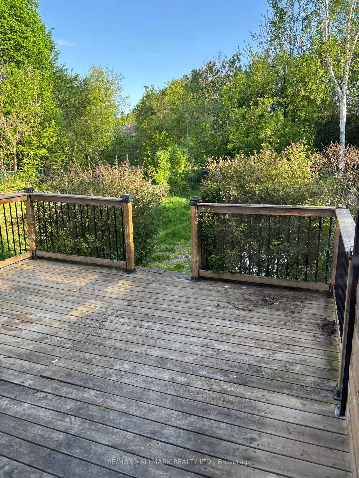 Photo 3 of 170 Elliott Street, Oshawa, Vanier — HOMEH