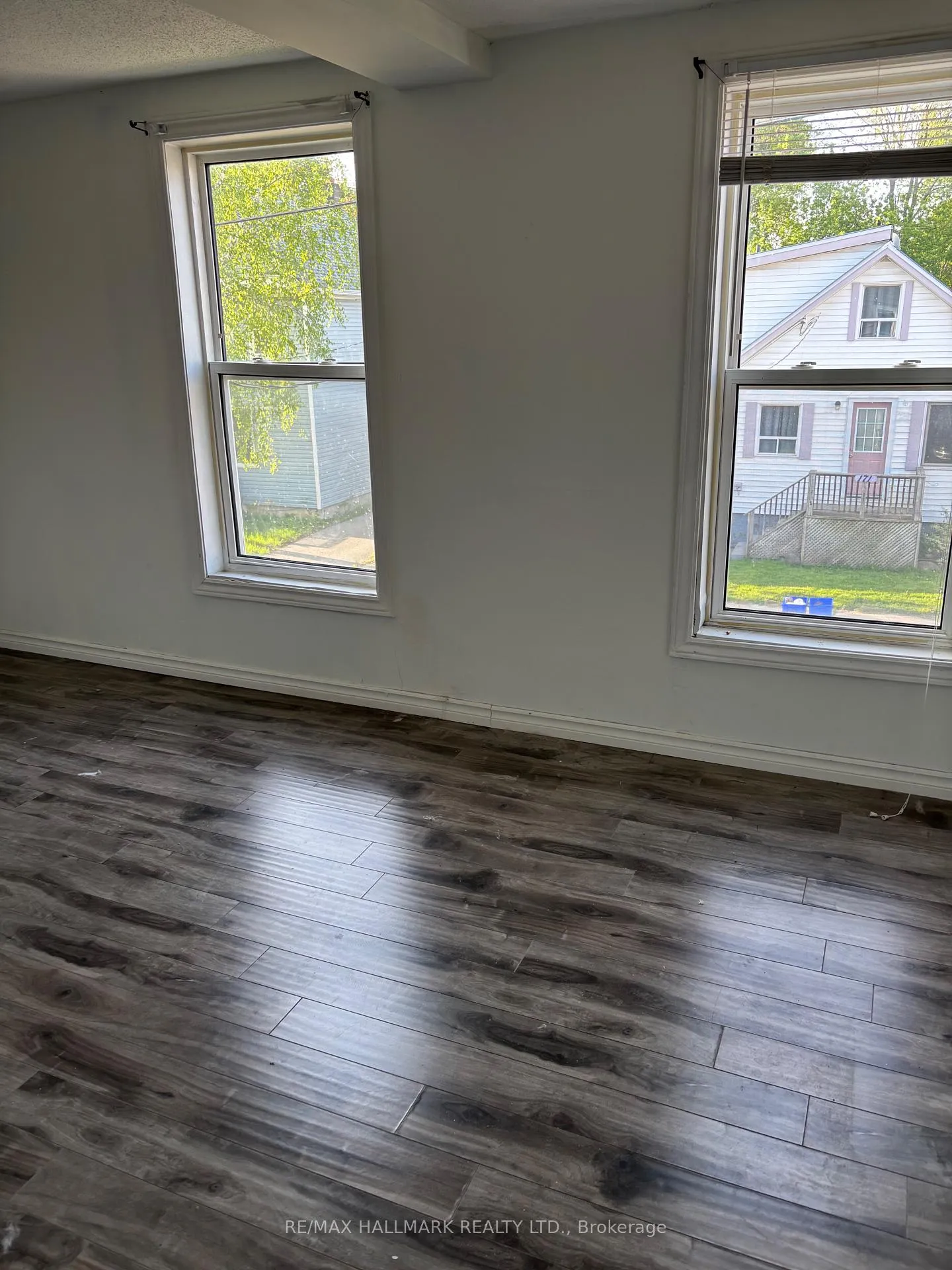 Photo 8 of 170 Elliott Street, Oshawa, Vanier — HOMEH