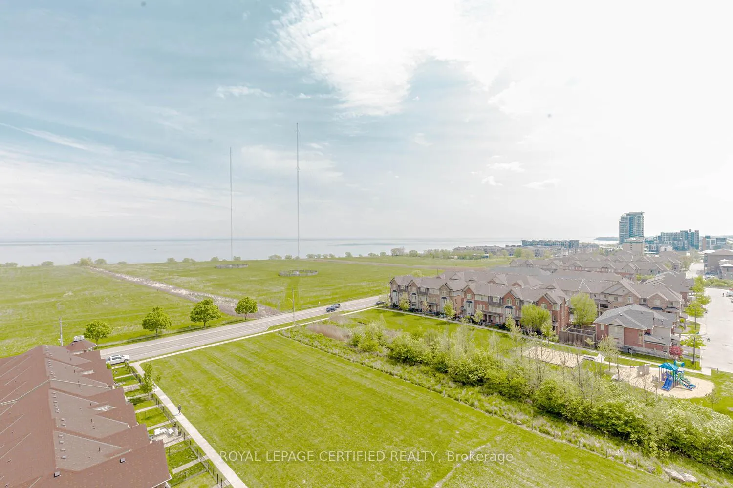 Photo 28 of Unit 906, 550 North Service Road, Grimsby, Grimsby Beach — HOMEH