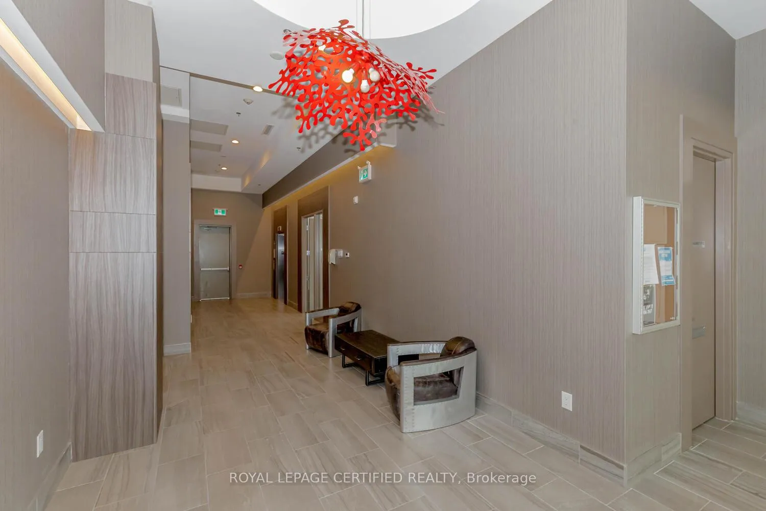 Photo 31 of Unit 906, 550 North Service Road, Grimsby, Grimsby Beach — HOMEH