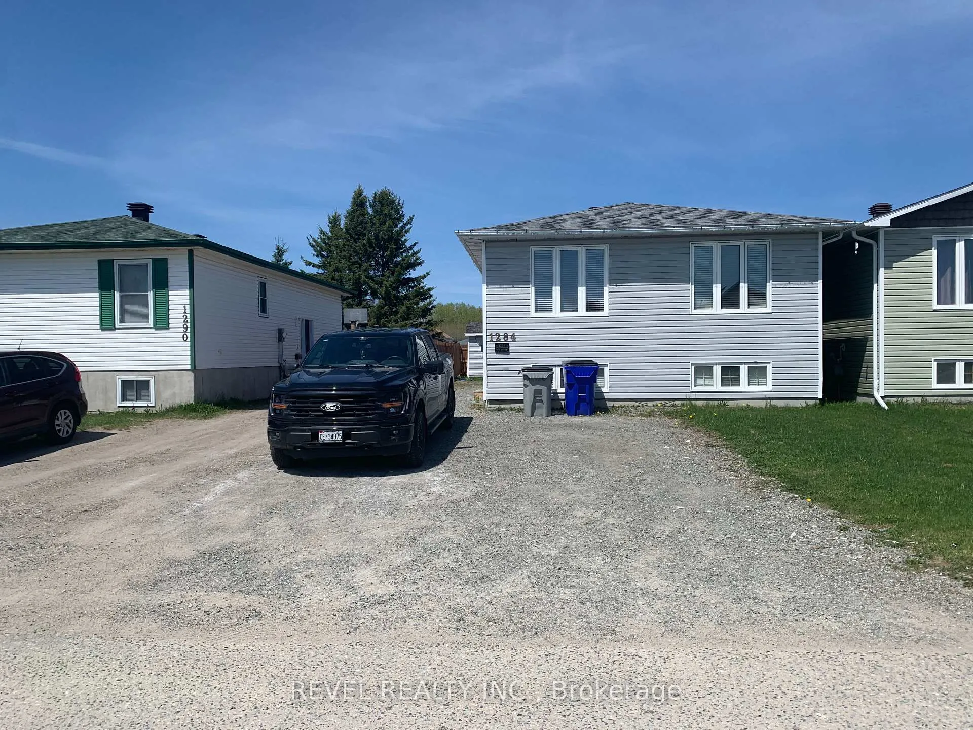 Photo 1 of 1284 Park Avenue, Timmins, MTJ - Main Area — HOMEH