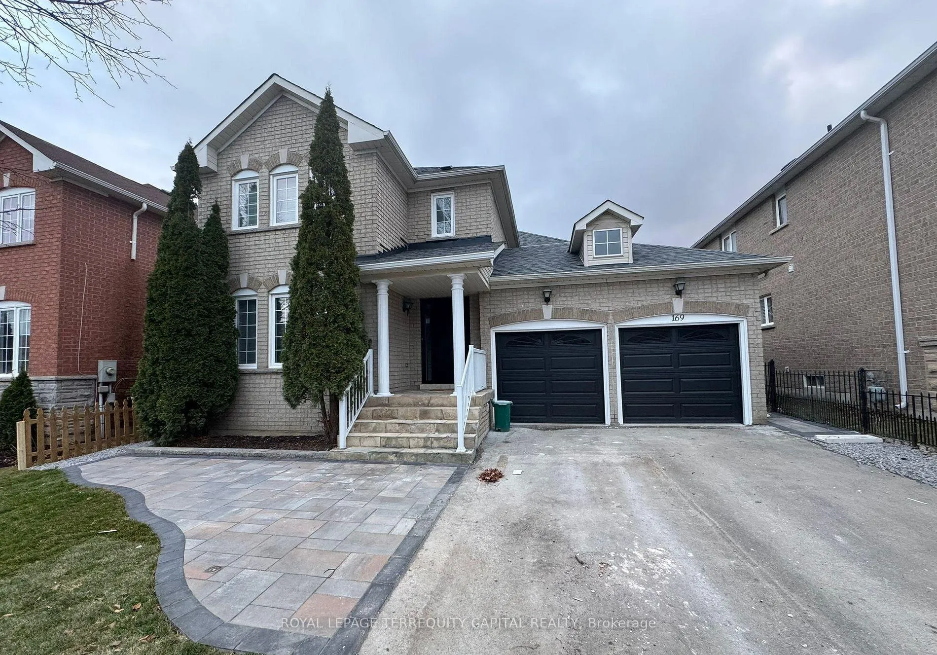 Photo 1 of 169 Flagstone Way, Newmarket, Woodland Hill — HOMEH