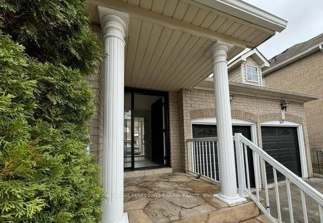 Photo 2 of 169 Flagstone Way, Newmarket, Woodland Hill — HOMEH