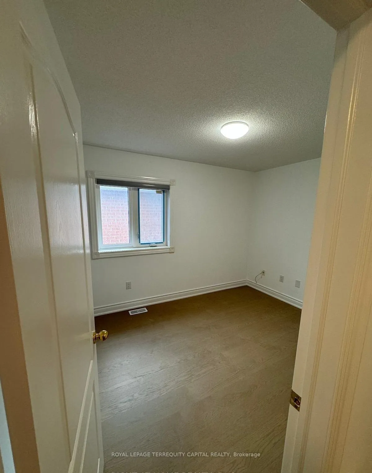 Photo 6 of 169 Flagstone Way, Newmarket, Woodland Hill — HOMEH