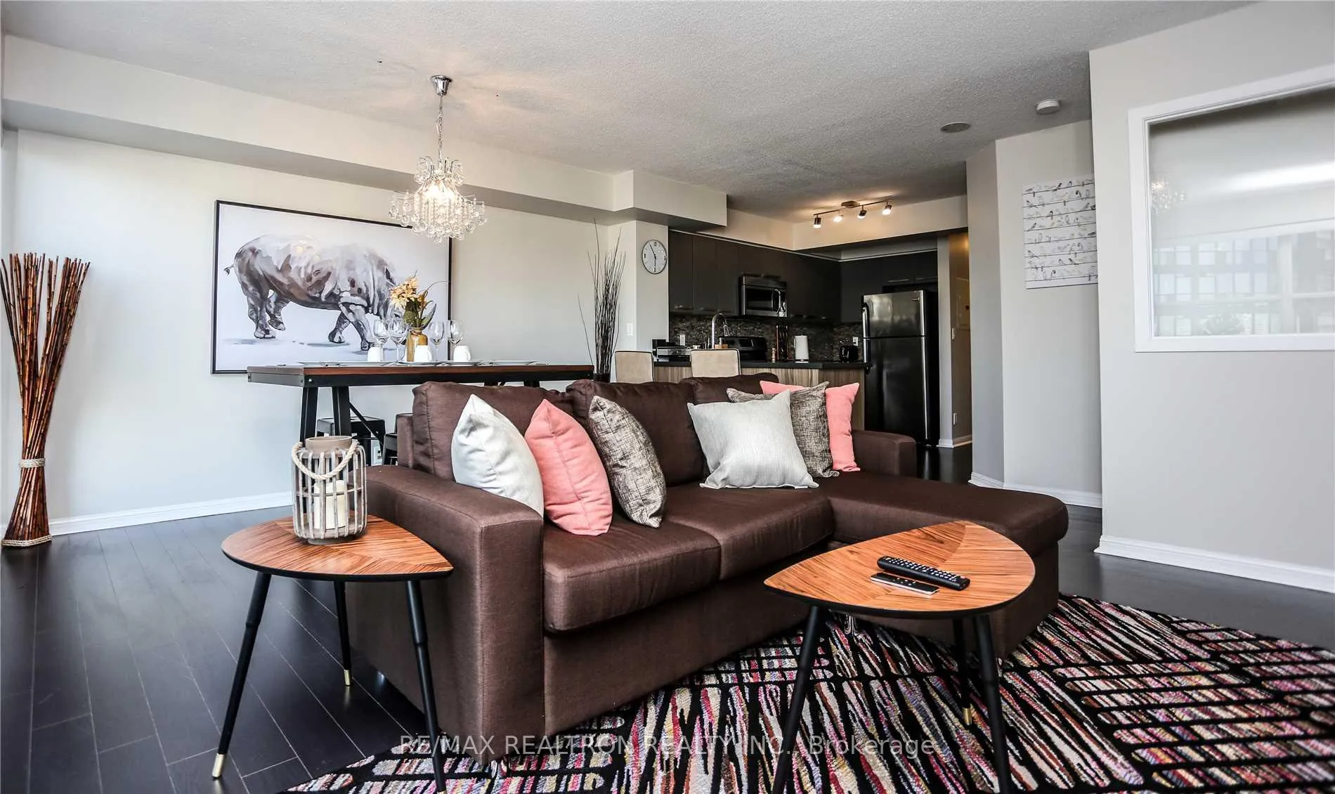 Photo 2 of Unit 1501, 11 St. Joseph Street, Toronto, Bay Street Corridor — HOMEH