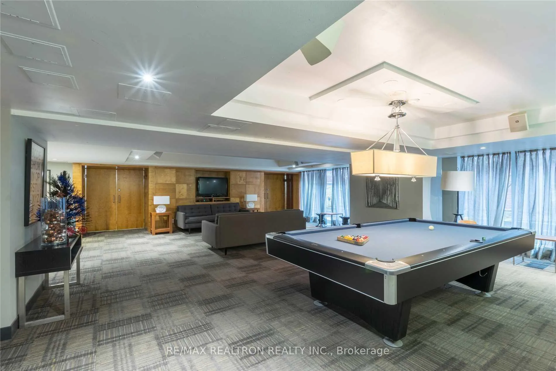 Photo 7 of Unit 1501, 11 St. Joseph Street, Toronto, Bay Street Corridor — HOMEH