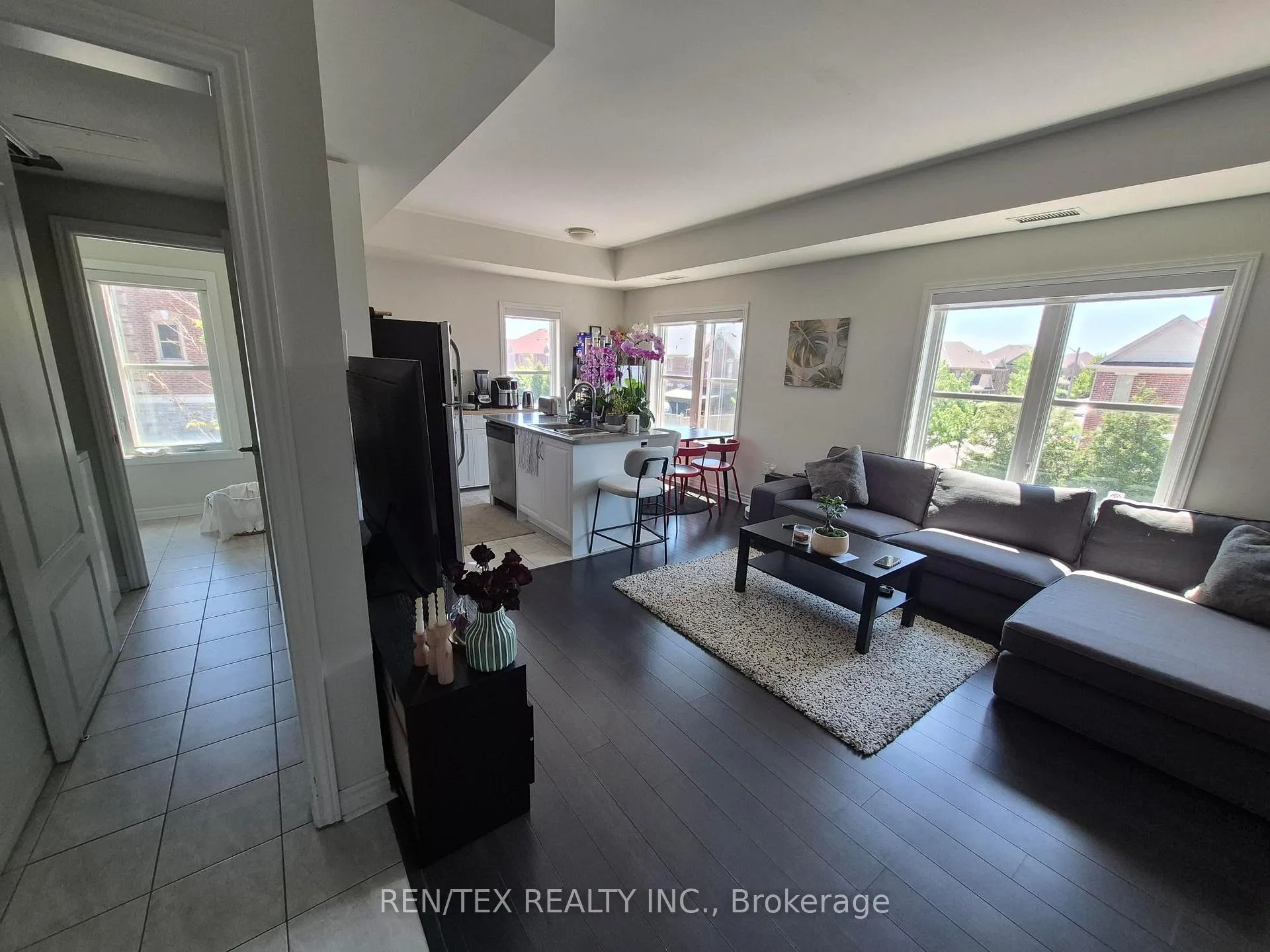Photo 3 of Unit 217, 3905 Major Mackenzie Drive, Vaughan, Vellore Village — HOMEH