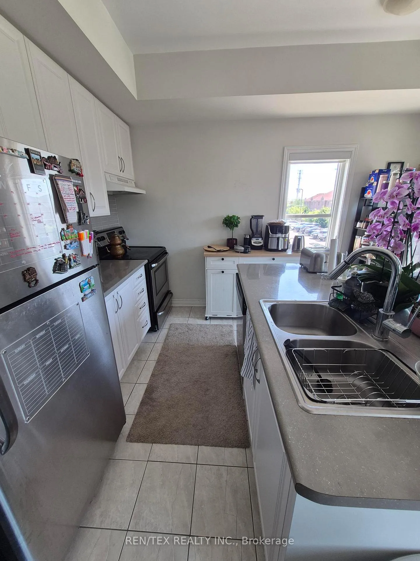Photo 9 of Unit 217, 3905 Major Mackenzie Drive, Vaughan, Vellore Village — HOMEH
