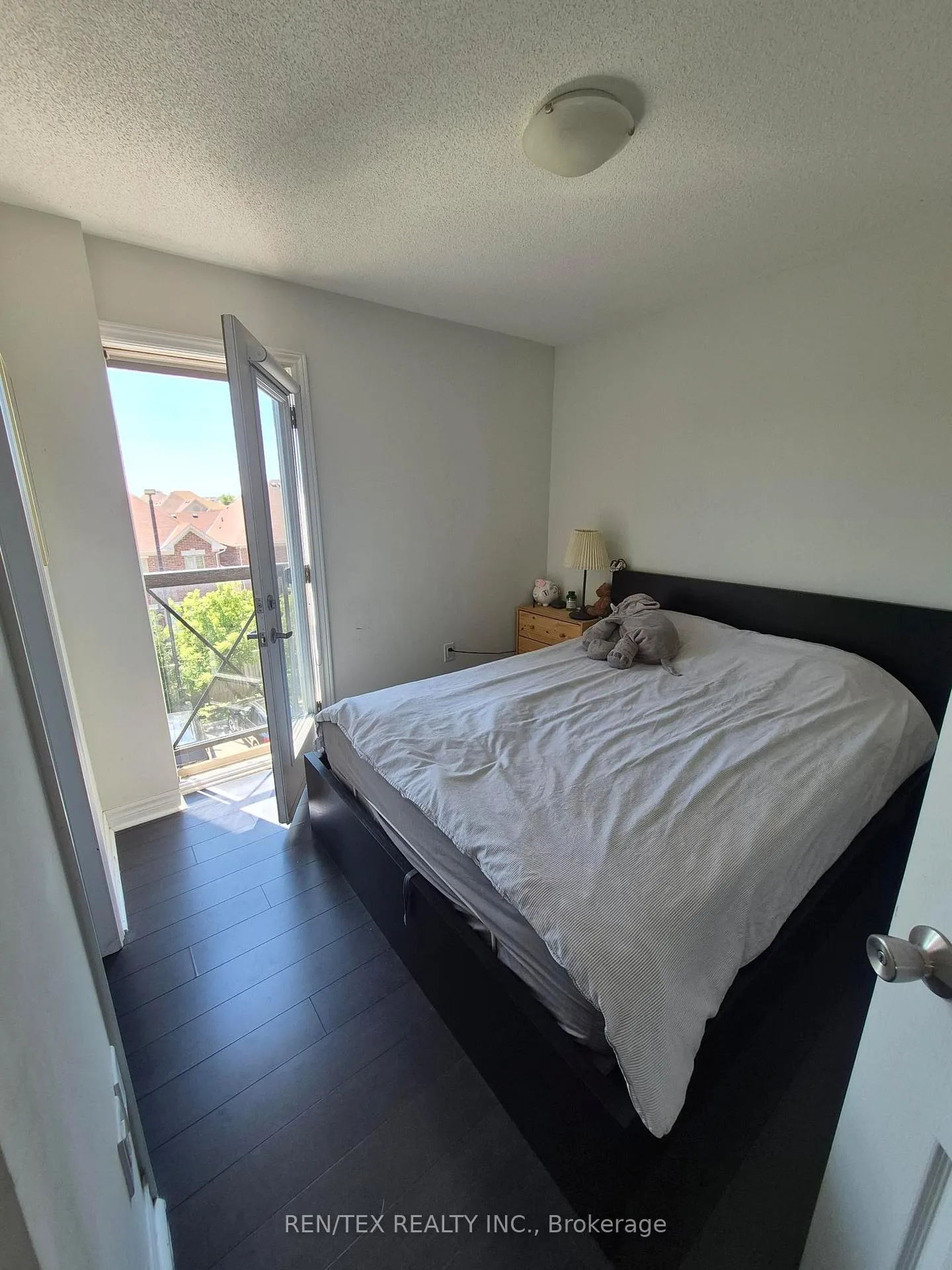 Photo 13 of Unit 217, 3905 Major Mackenzie Drive, Vaughan, Vellore Village — HOMEH