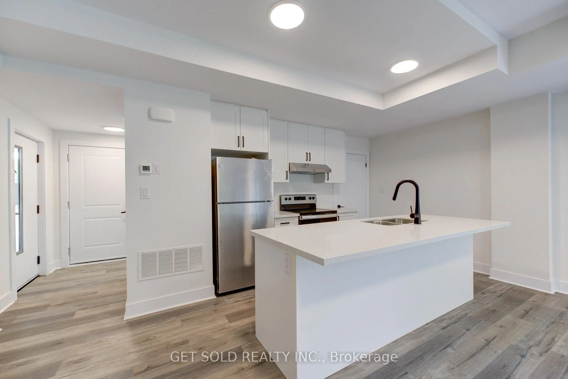Photo 5 of Unit 1, 6701 Thorold Stone Road, Niagara Falls, Stamford — HOMEH
