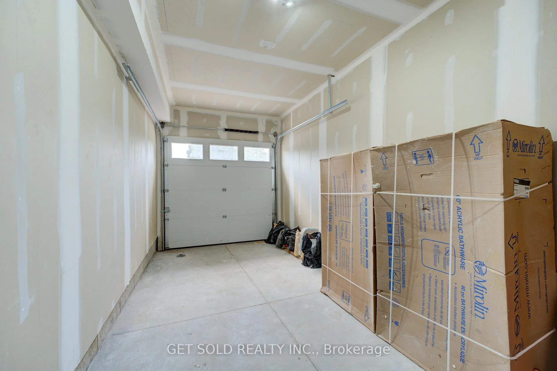 Photo 14 of Unit 1, 6701 Thorold Stone Road, Niagara Falls, Stamford — HOMEH