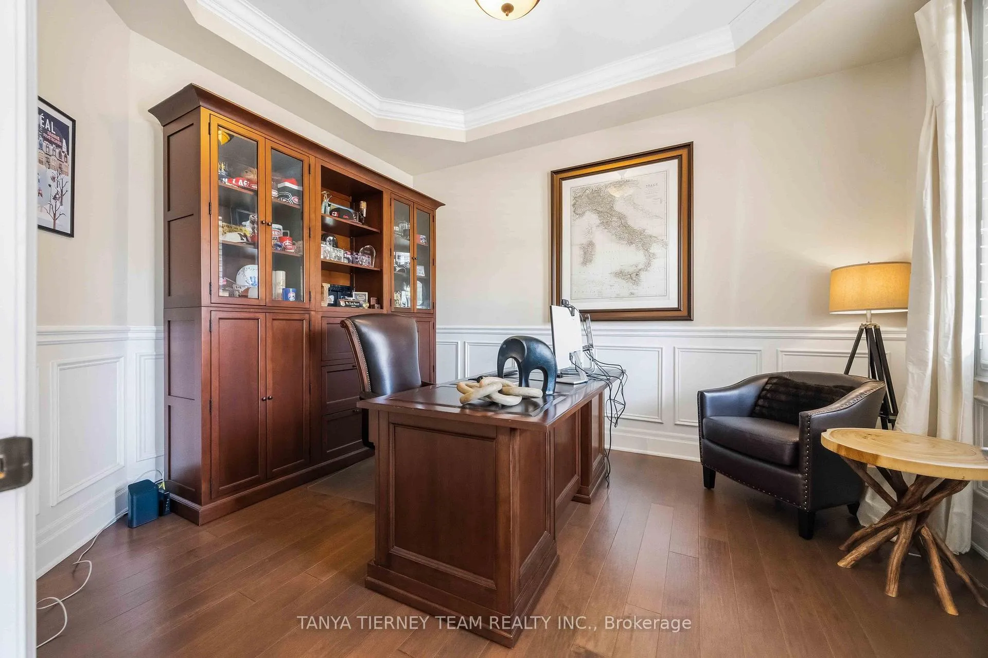 Photo 9 of 25 Montana Crescent, Whitby, Brooklin — HOMEH