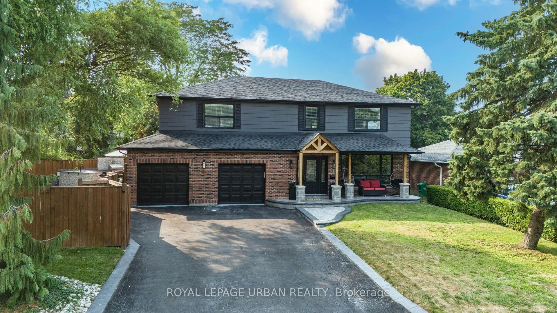 Photo 1 of 4 Deerfield Crescent, Brampton, Southgate — HOMEH