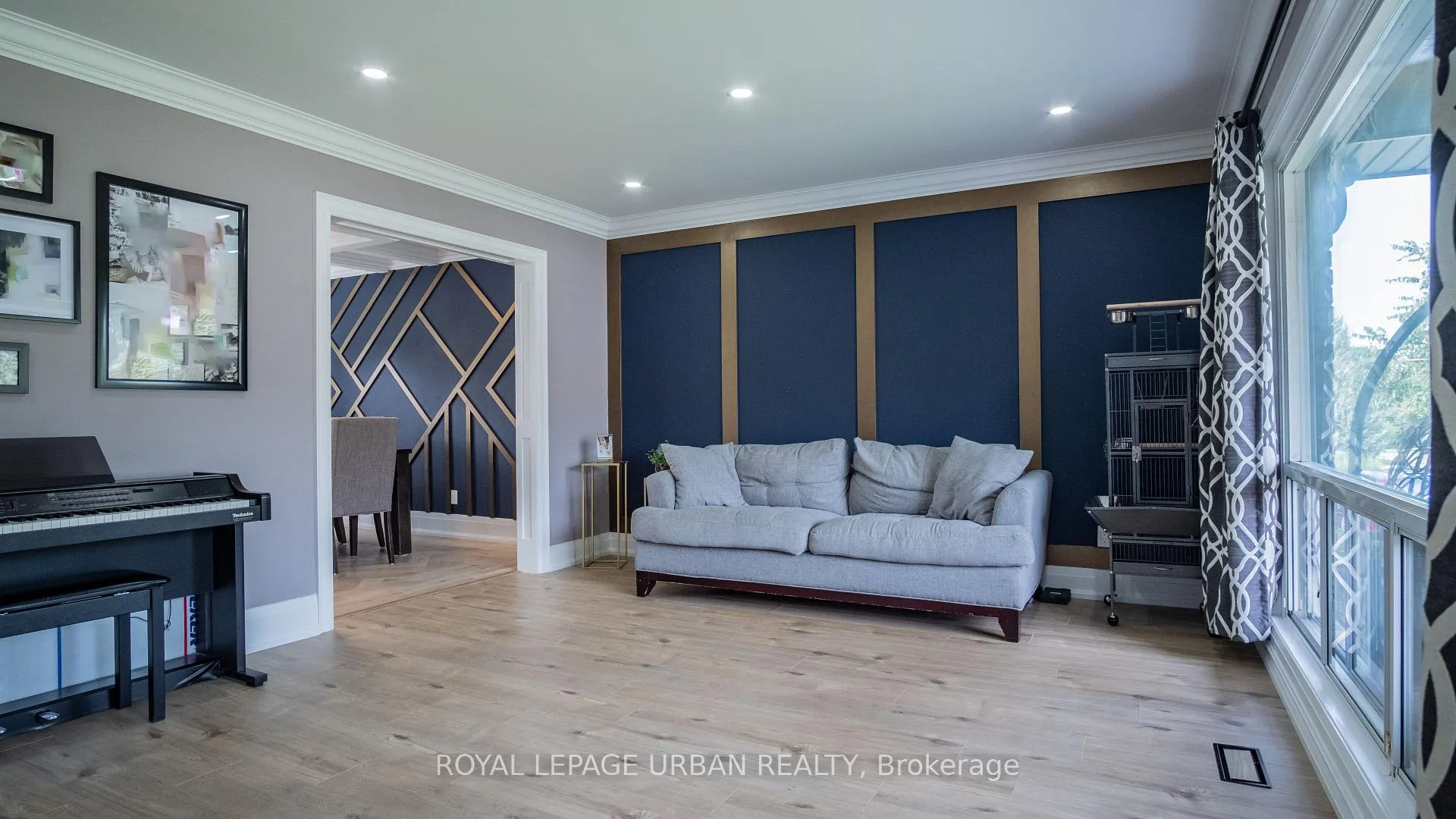 Photo 4 of 4 Deerfield Crescent, Brampton, Southgate — HOMEH