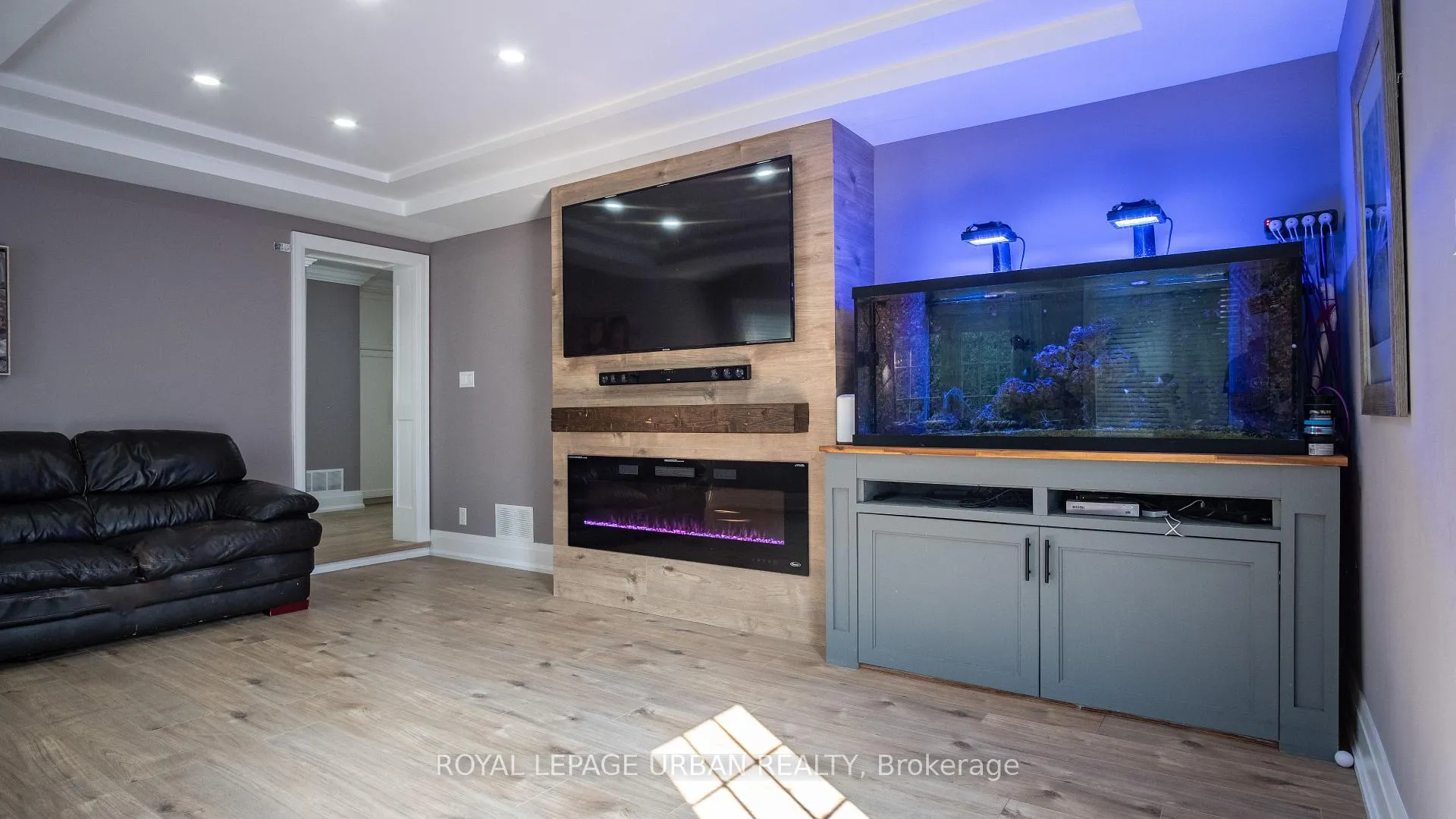 Photo 16 of 4 Deerfield Crescent, Brampton, Southgate — HOMEH