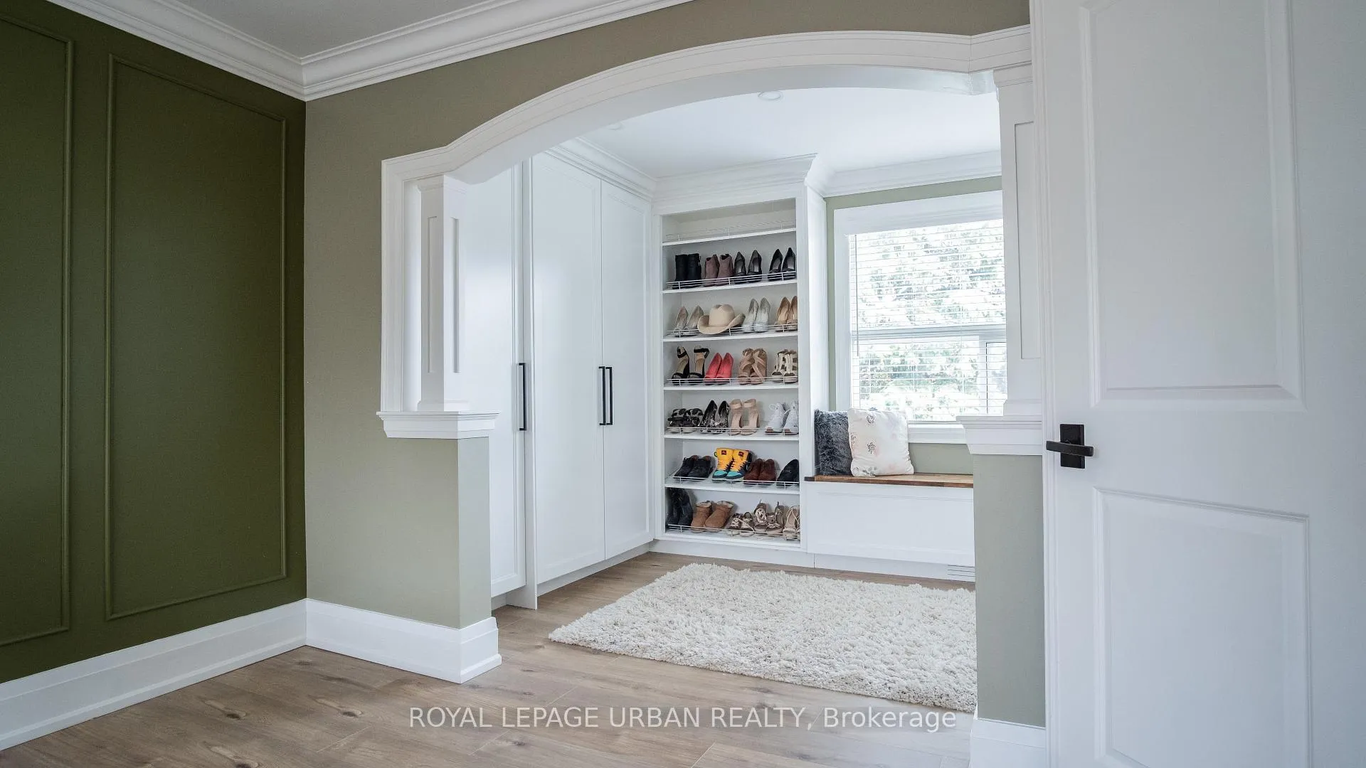 Photo 21 of 4 Deerfield Crescent, Brampton, Southgate — HOMEH